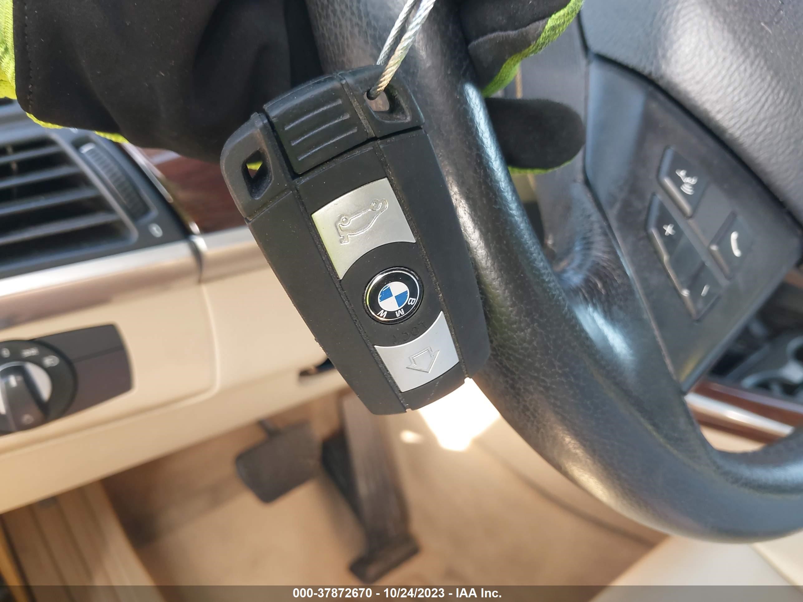 Photo 10 VIN: 5UXFE43569L272539 - BMW X5 