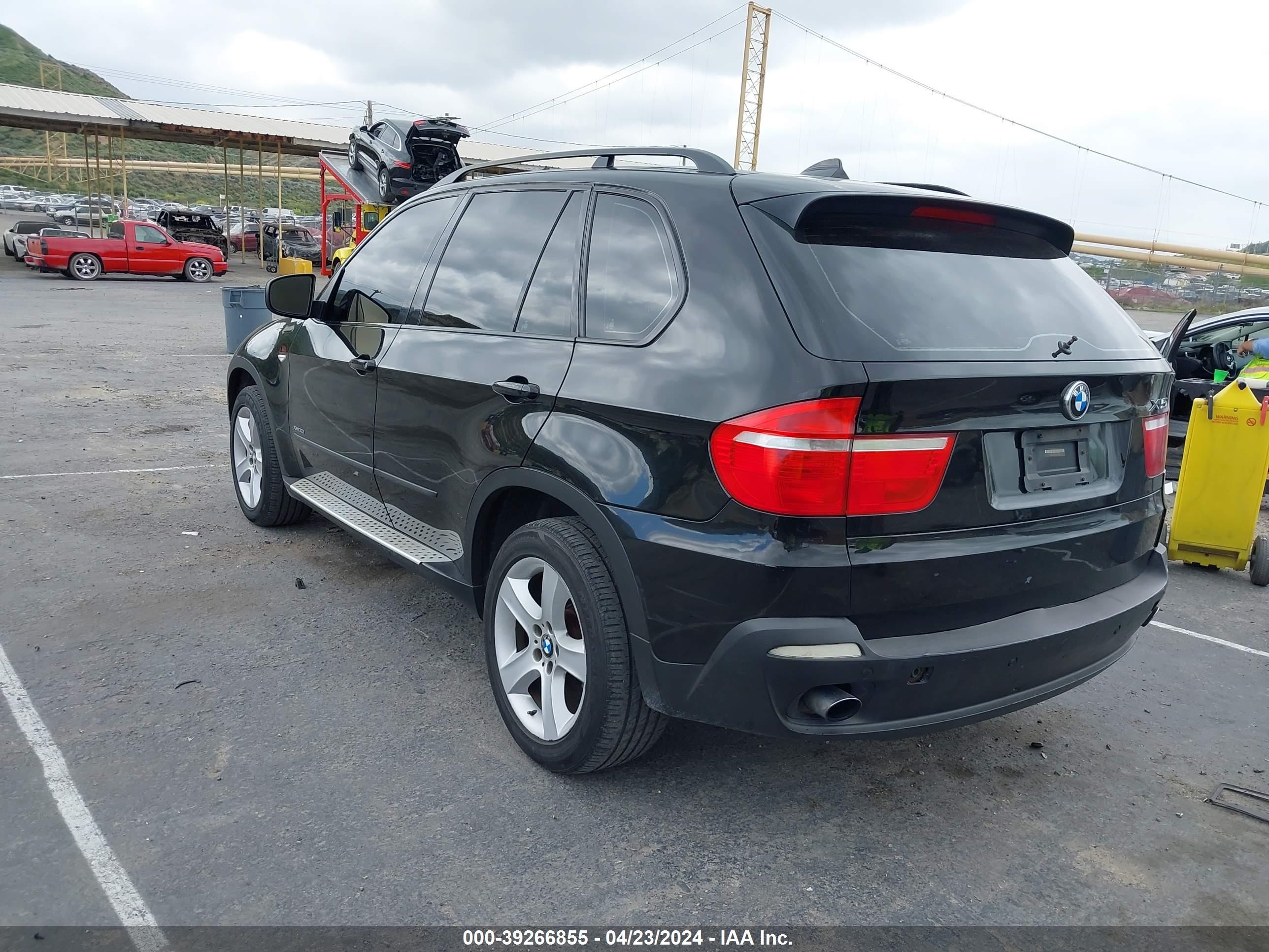 Photo 2 VIN: 5UXFE43579L275708 - BMW X5 