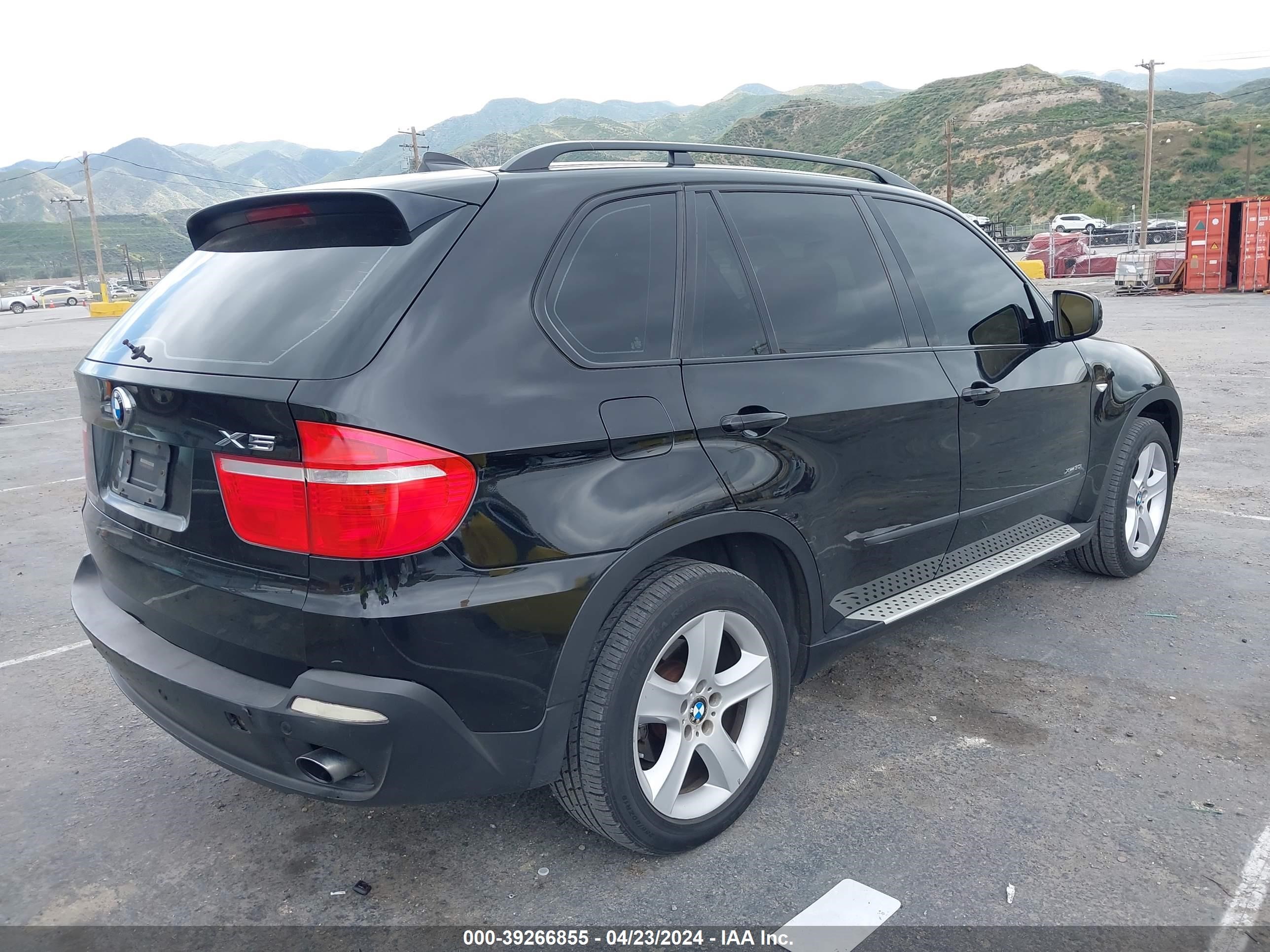 Photo 3 VIN: 5UXFE43579L275708 - BMW X5 