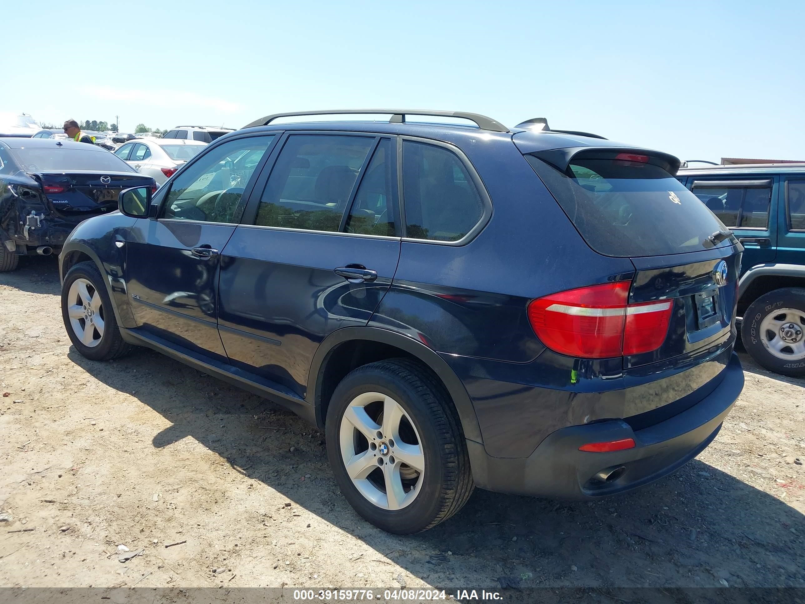 Photo 2 VIN: 5UXFE43588L029040 - BMW X5 