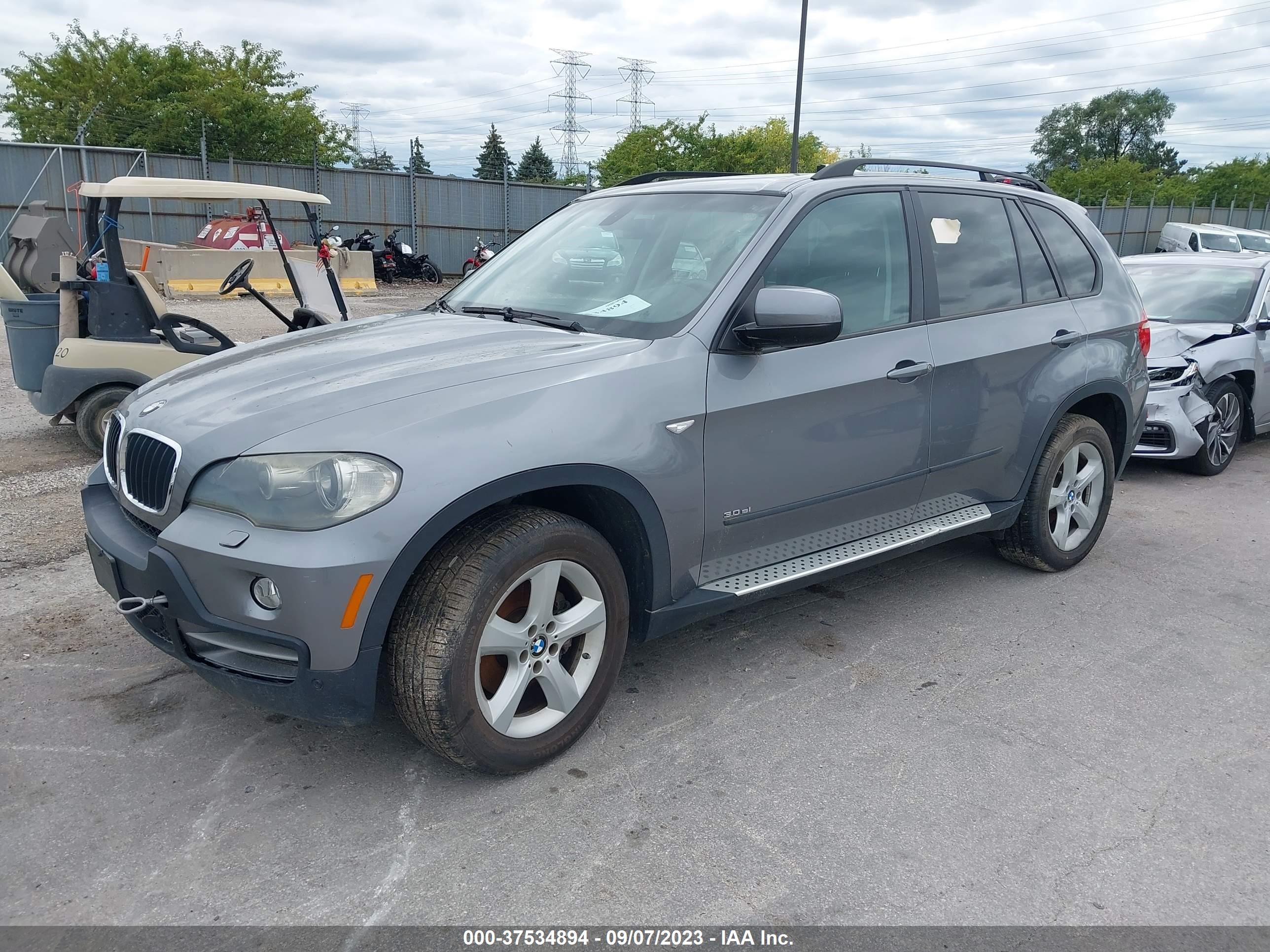 Photo 1 VIN: 5UXFE43598L003899 - BMW X5 