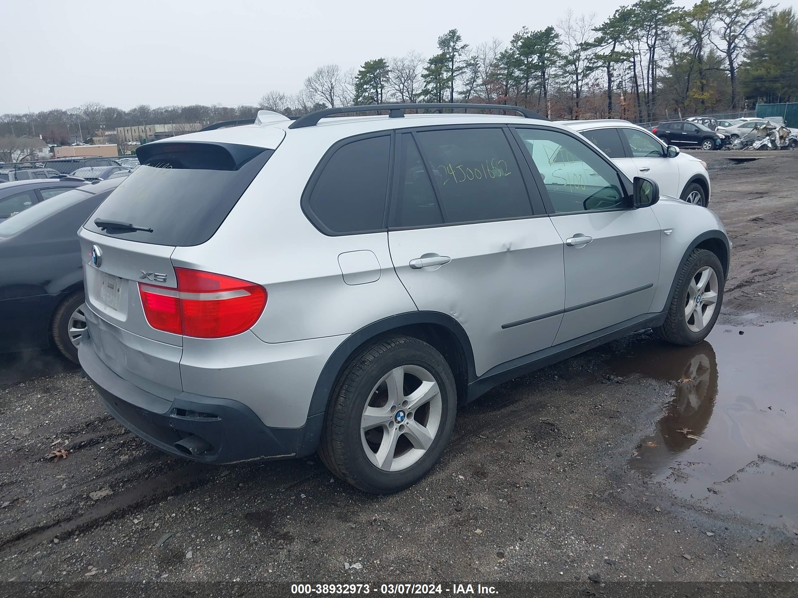 Photo 3 VIN: 5UXFE43598L030780 - BMW X5 