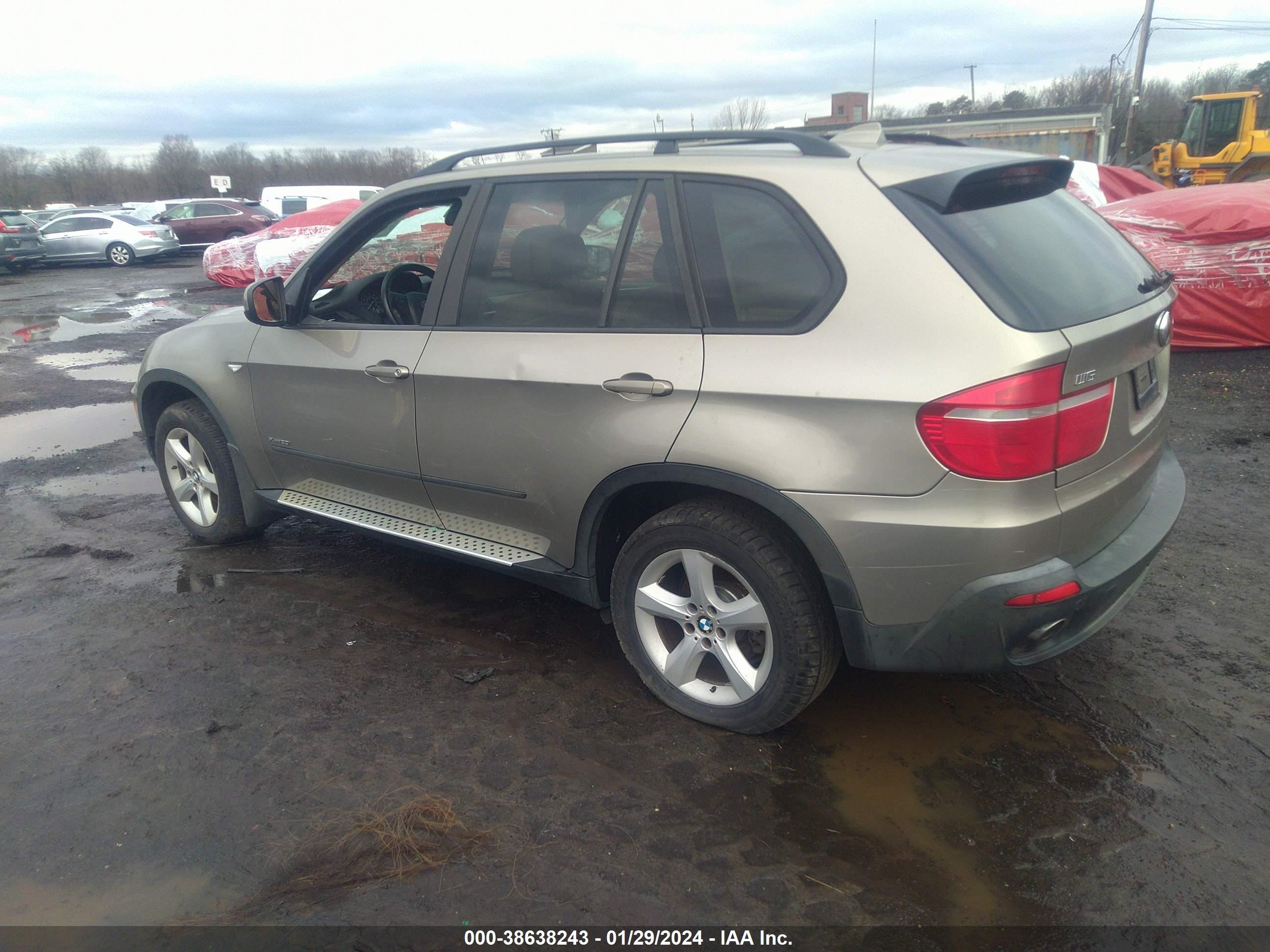 Photo 3 VIN: 5UXFE43599L260983 - BMW X5 