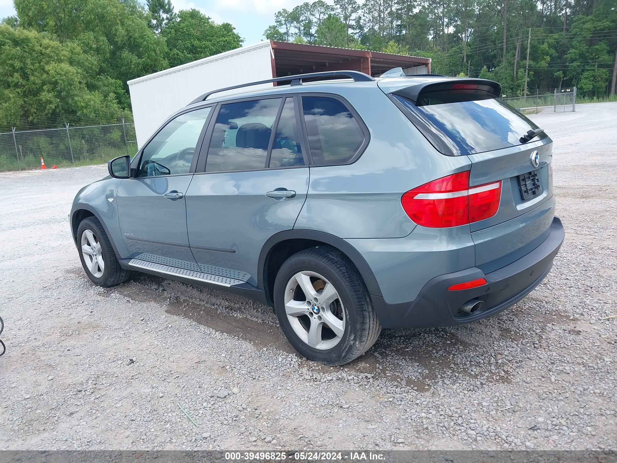 Photo 2 VIN: 5UXFE43599L262801 - BMW X5 