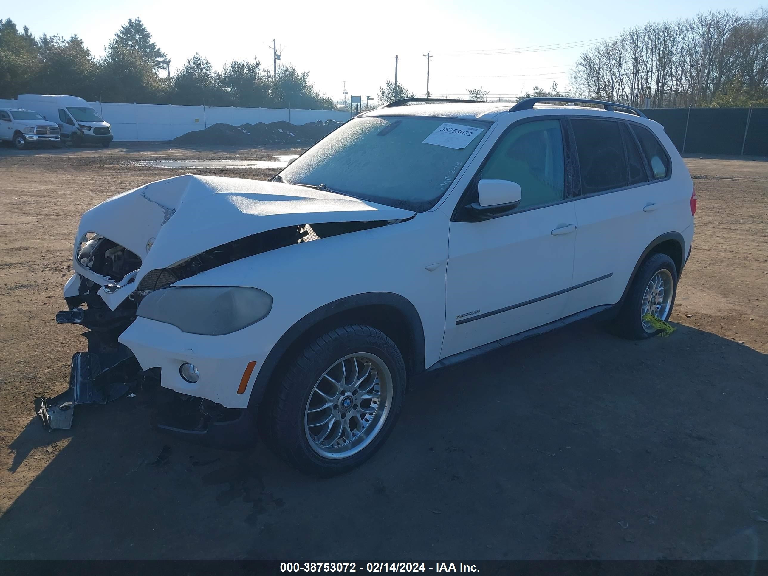 Photo 1 VIN: 5UXFE43599L266055 - BMW X5 