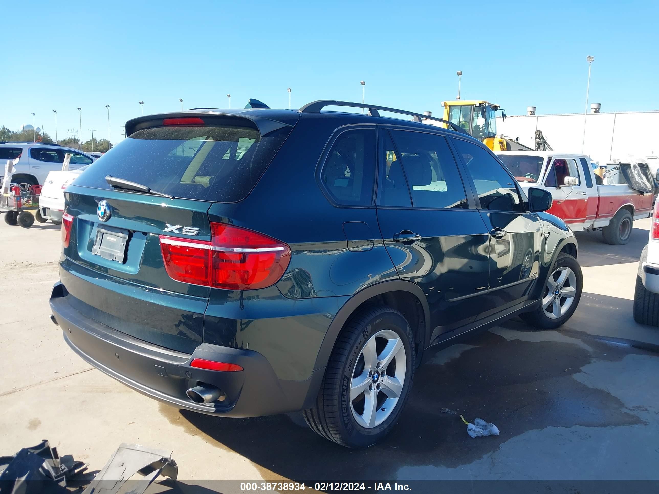 Photo 3 VIN: 5UXFE435X8L029217 - BMW X5 