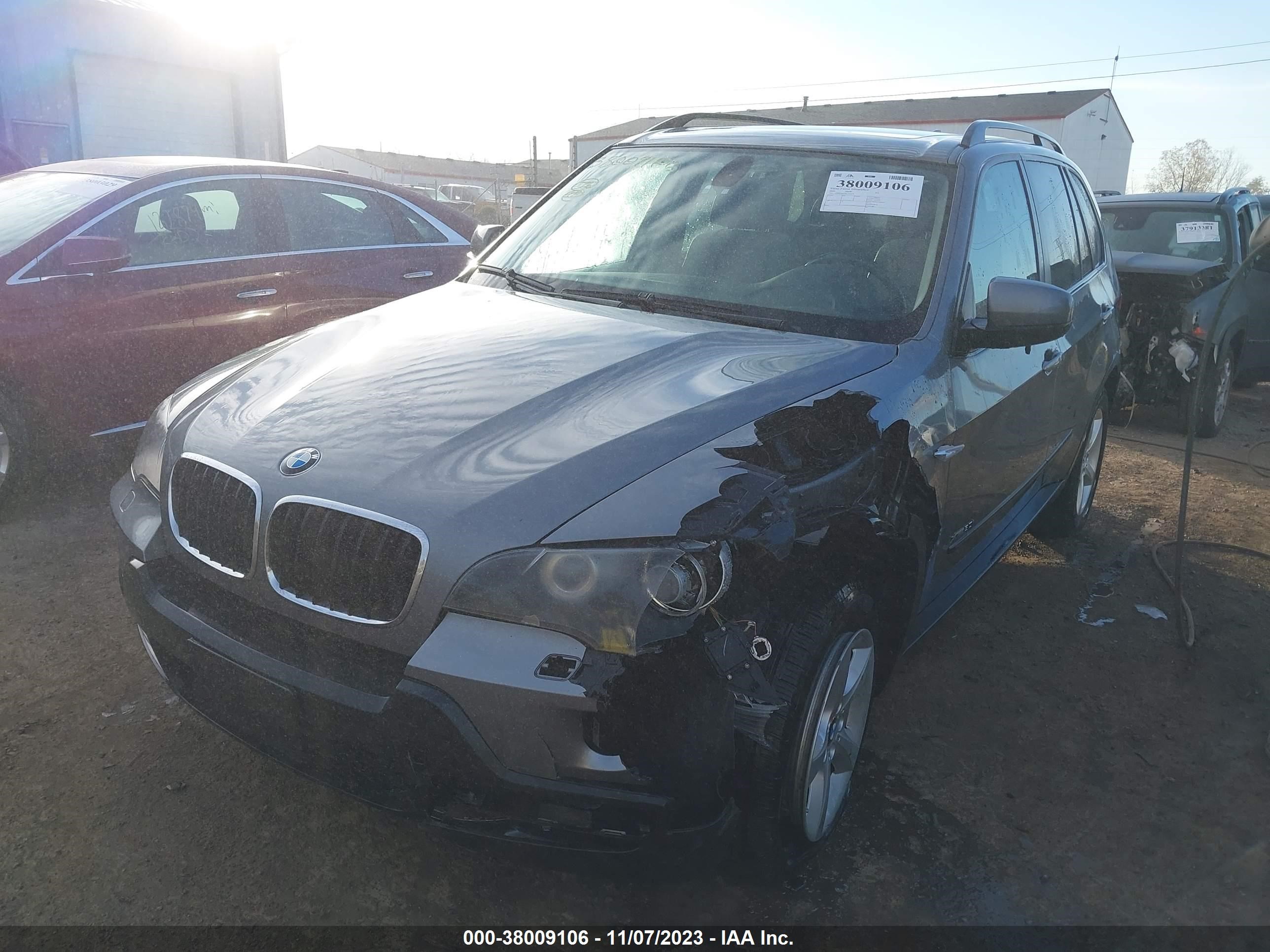 Photo 1 VIN: 5UXFE435X9L272379 - BMW X5 