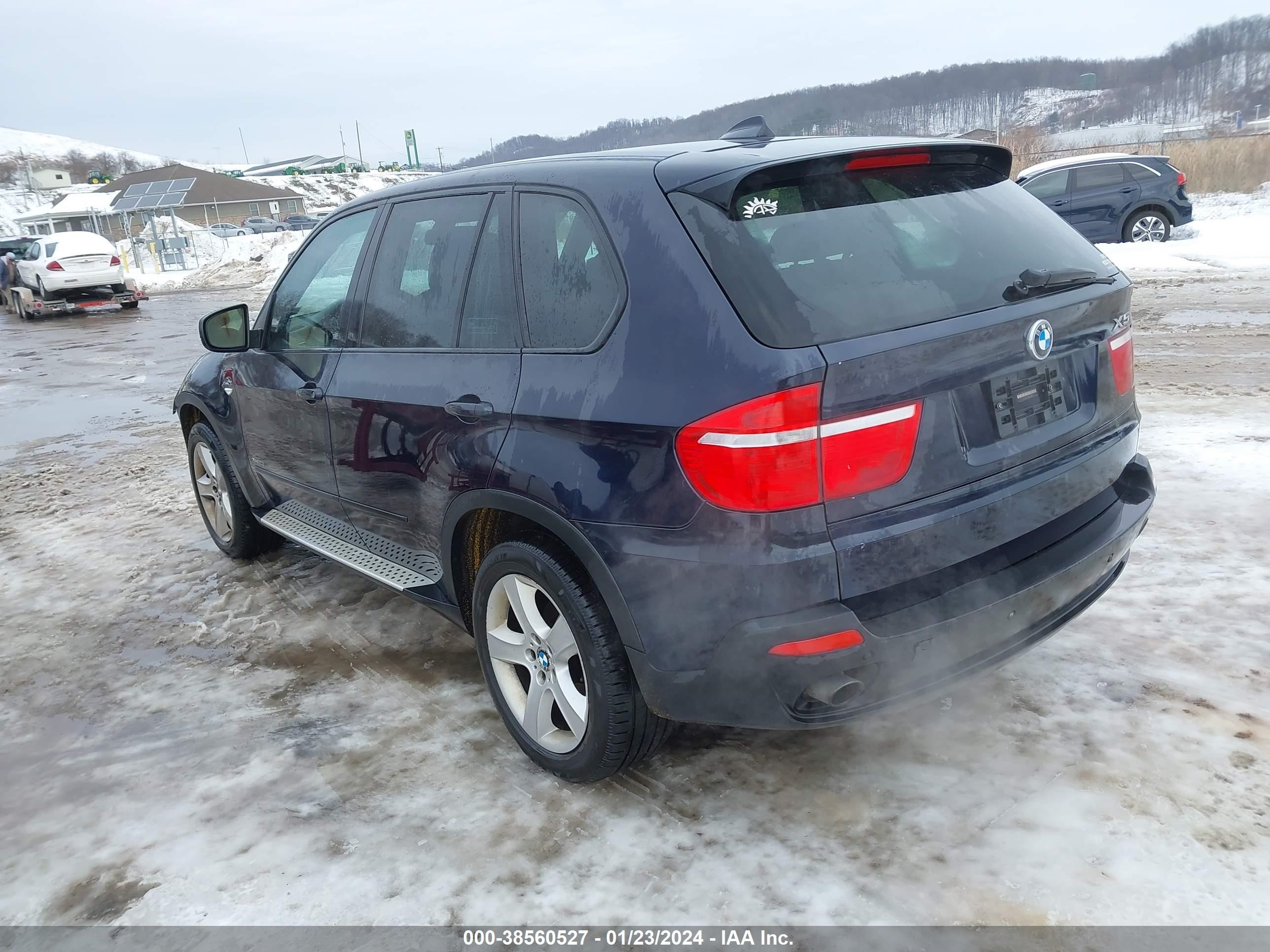 Photo 2 VIN: 5UXFE4C50AL278809 - BMW X5 