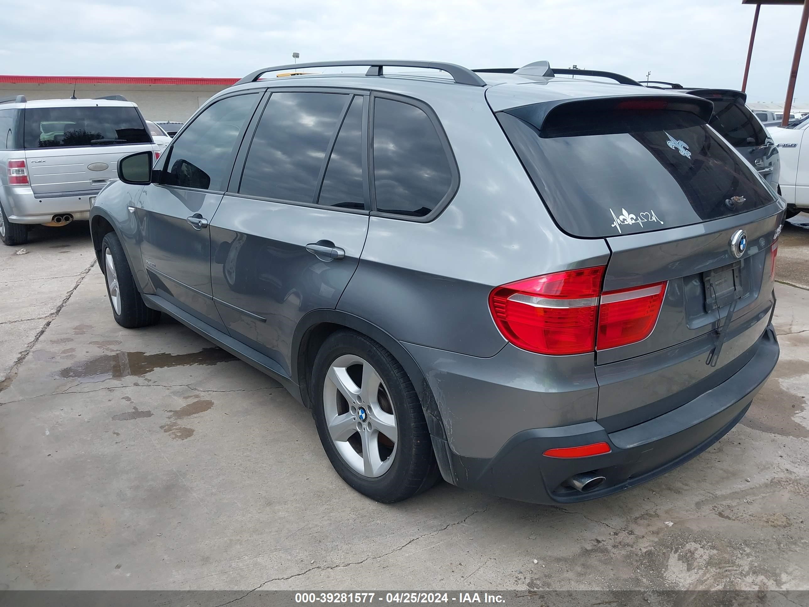 Photo 2 VIN: 5UXFE4C50AL379980 - BMW X5 