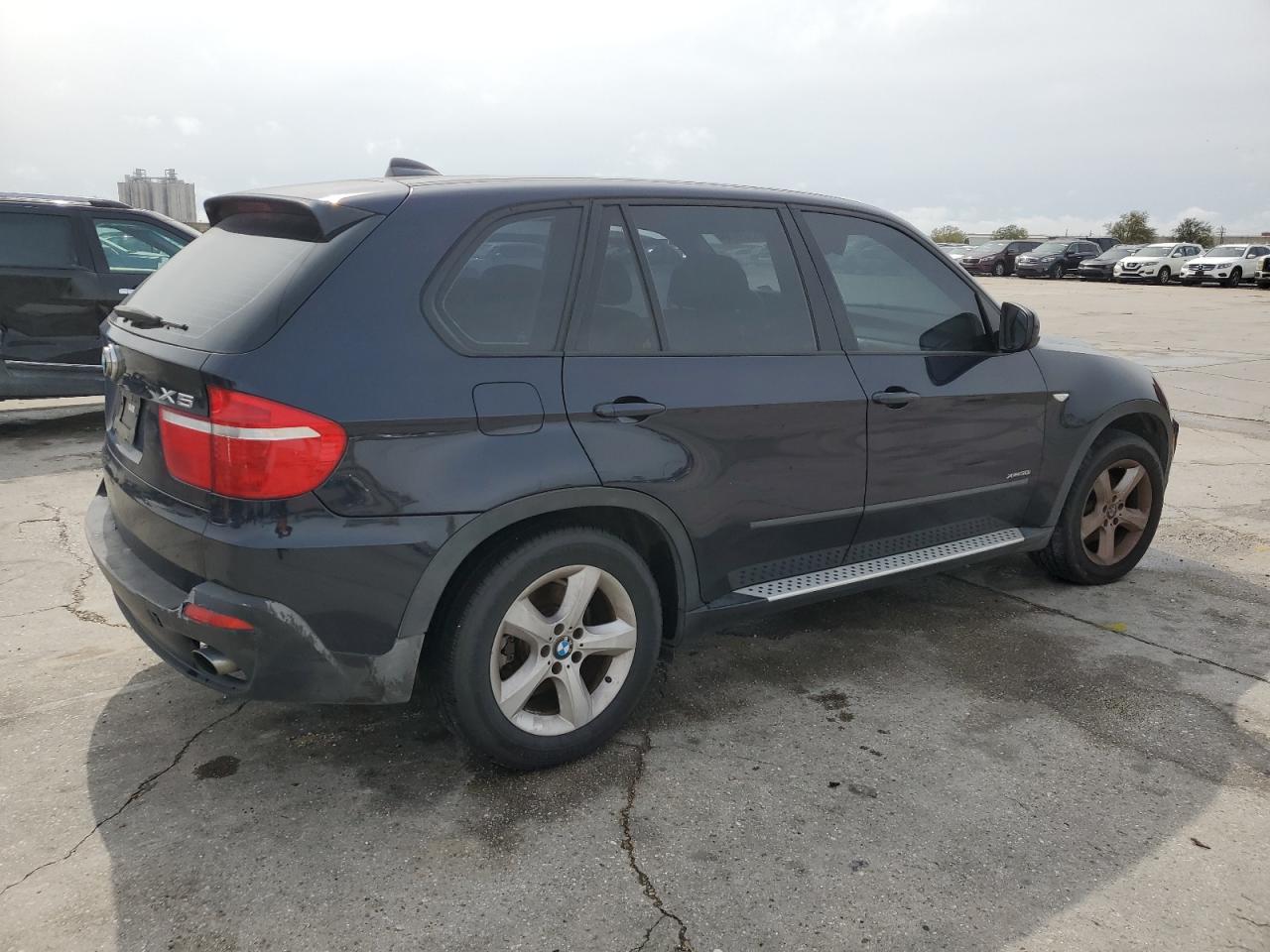 Photo 2 VIN: 5UXFE4C52AL381620 - BMW X5 