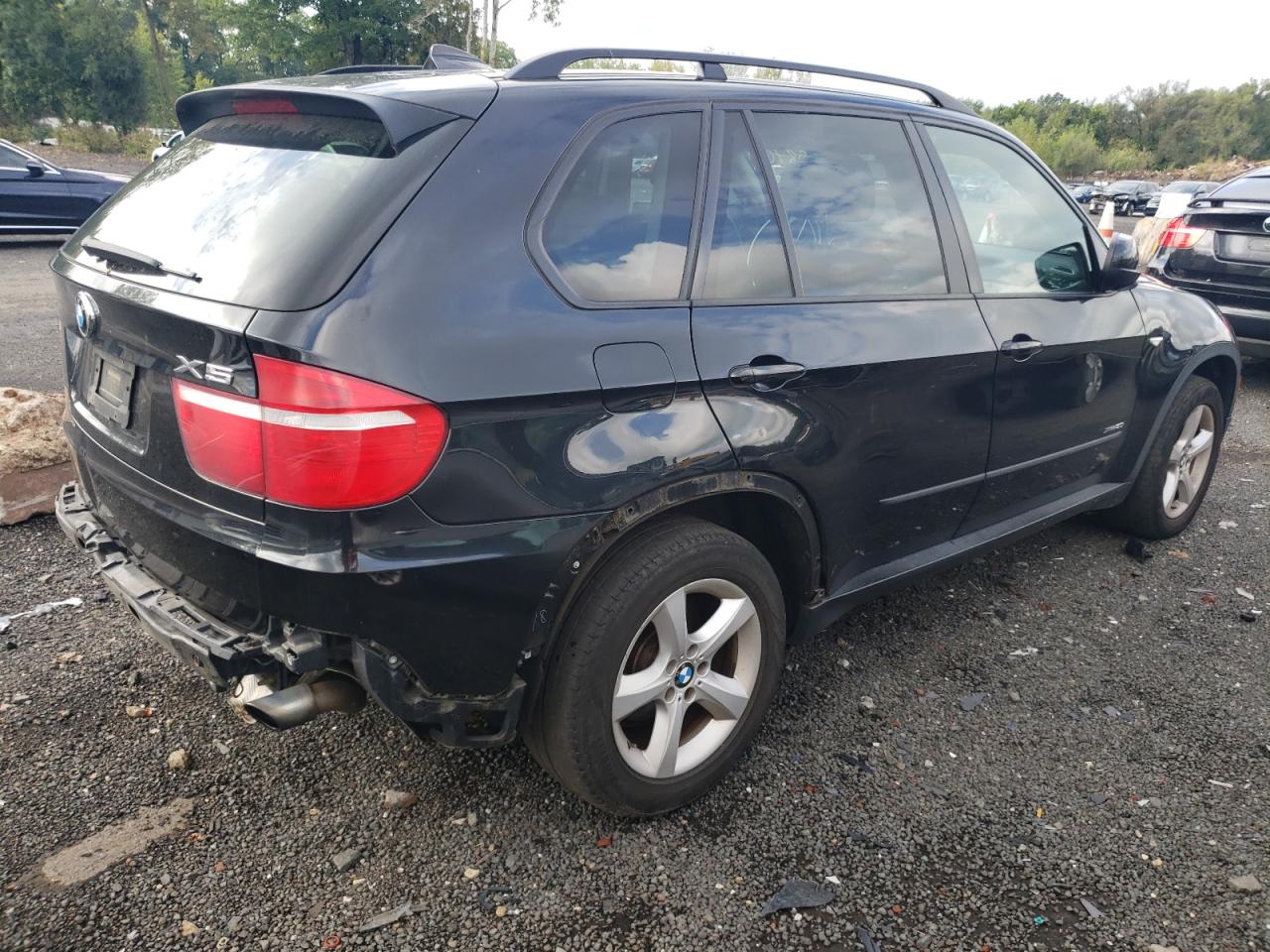 Photo 2 VIN: 5UXFE4C56AL384651 - BMW X5 