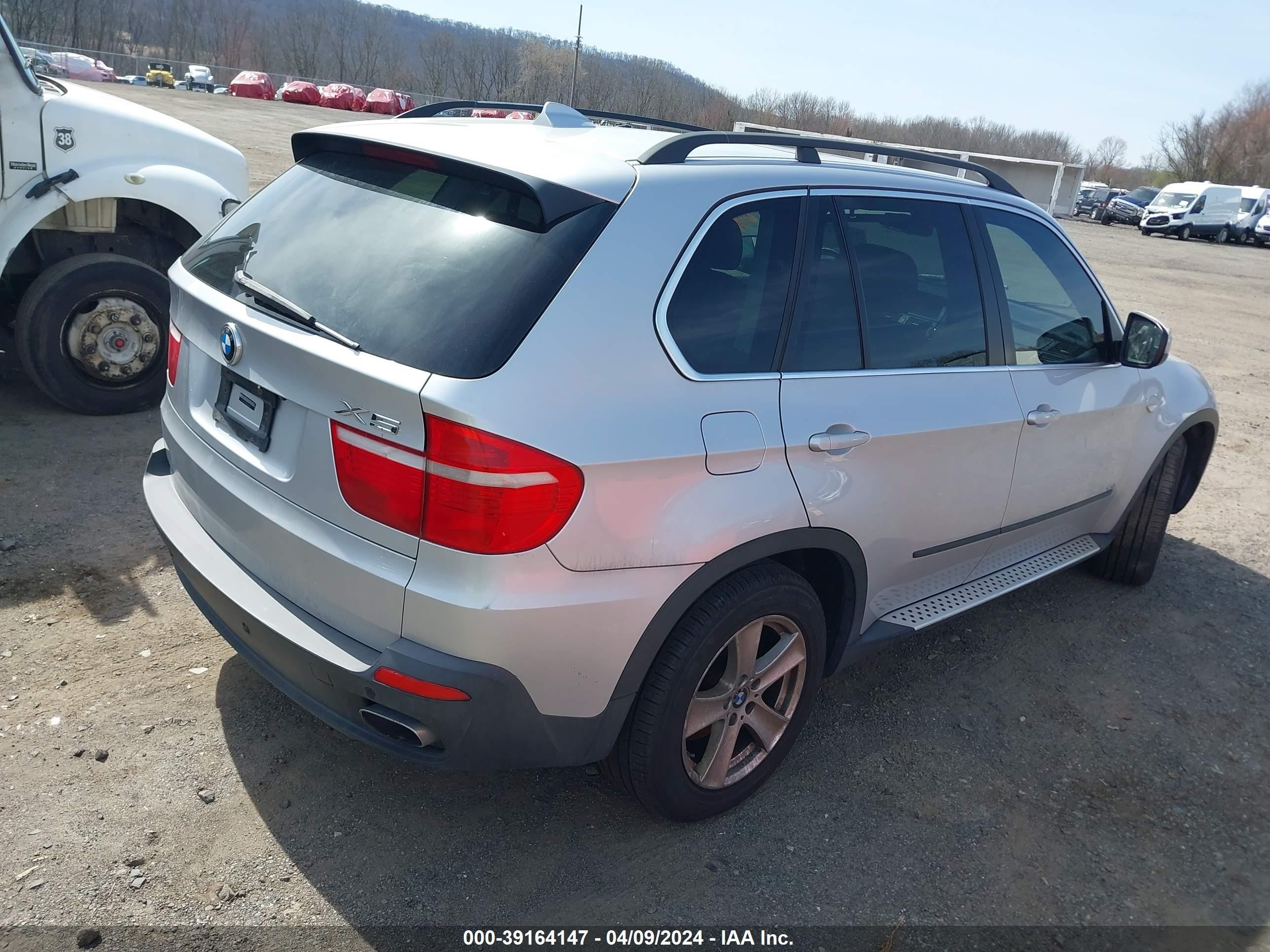 Photo 4 VIN: 5UXFE83518L161287 - BMW X5 