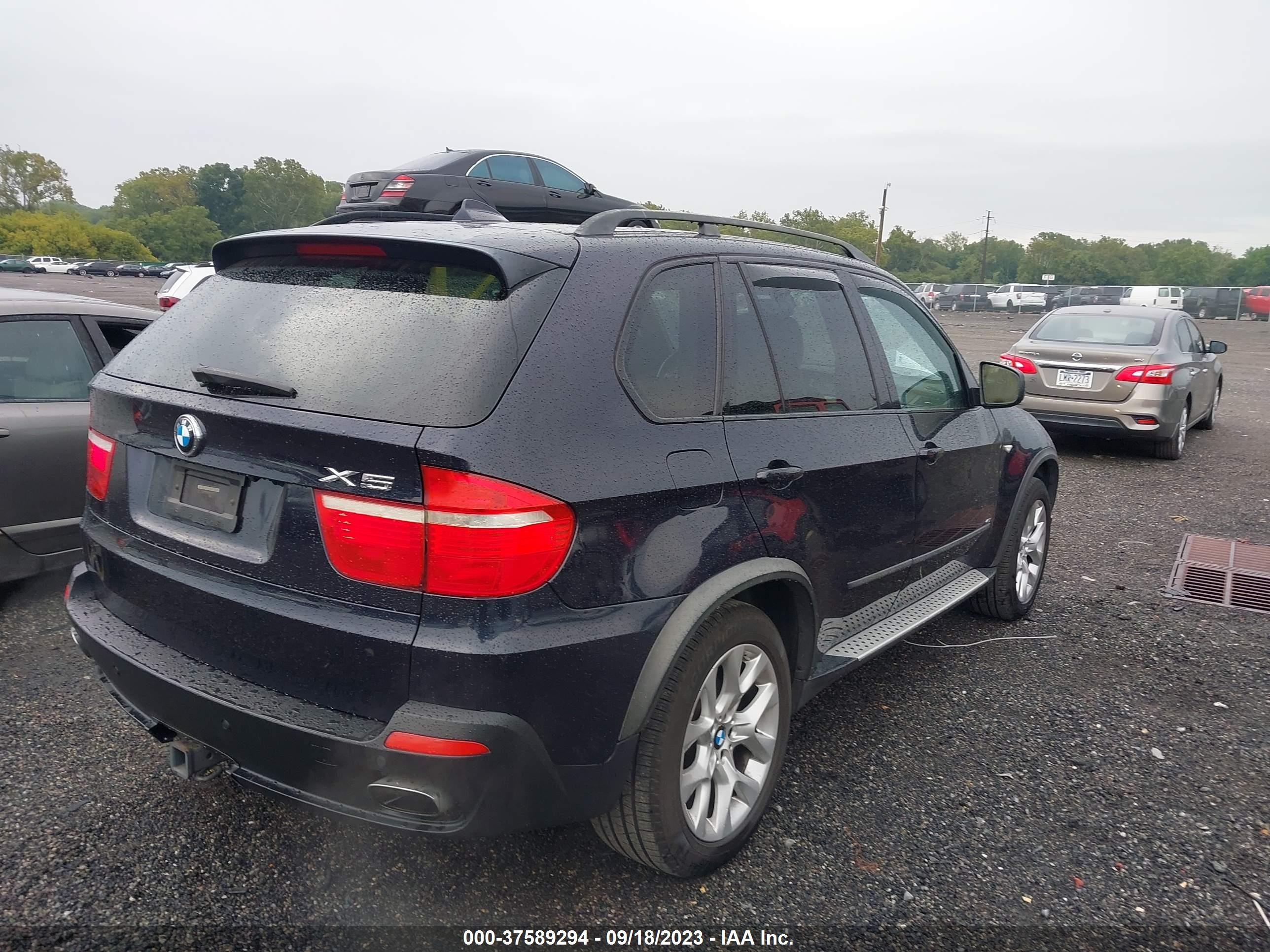 Photo 3 VIN: 5UXFE83588L161738 - BMW X5 