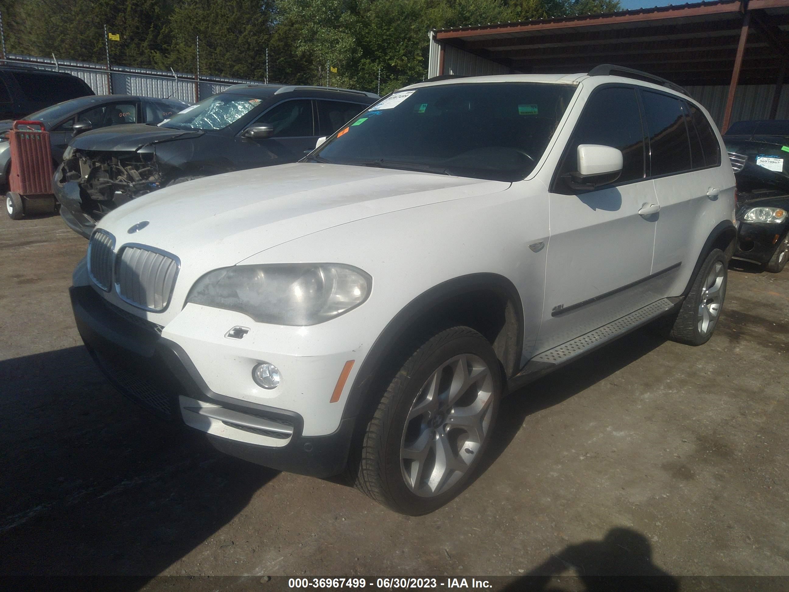 Photo 1 VIN: 5UXFE83588L163151 - BMW X5 