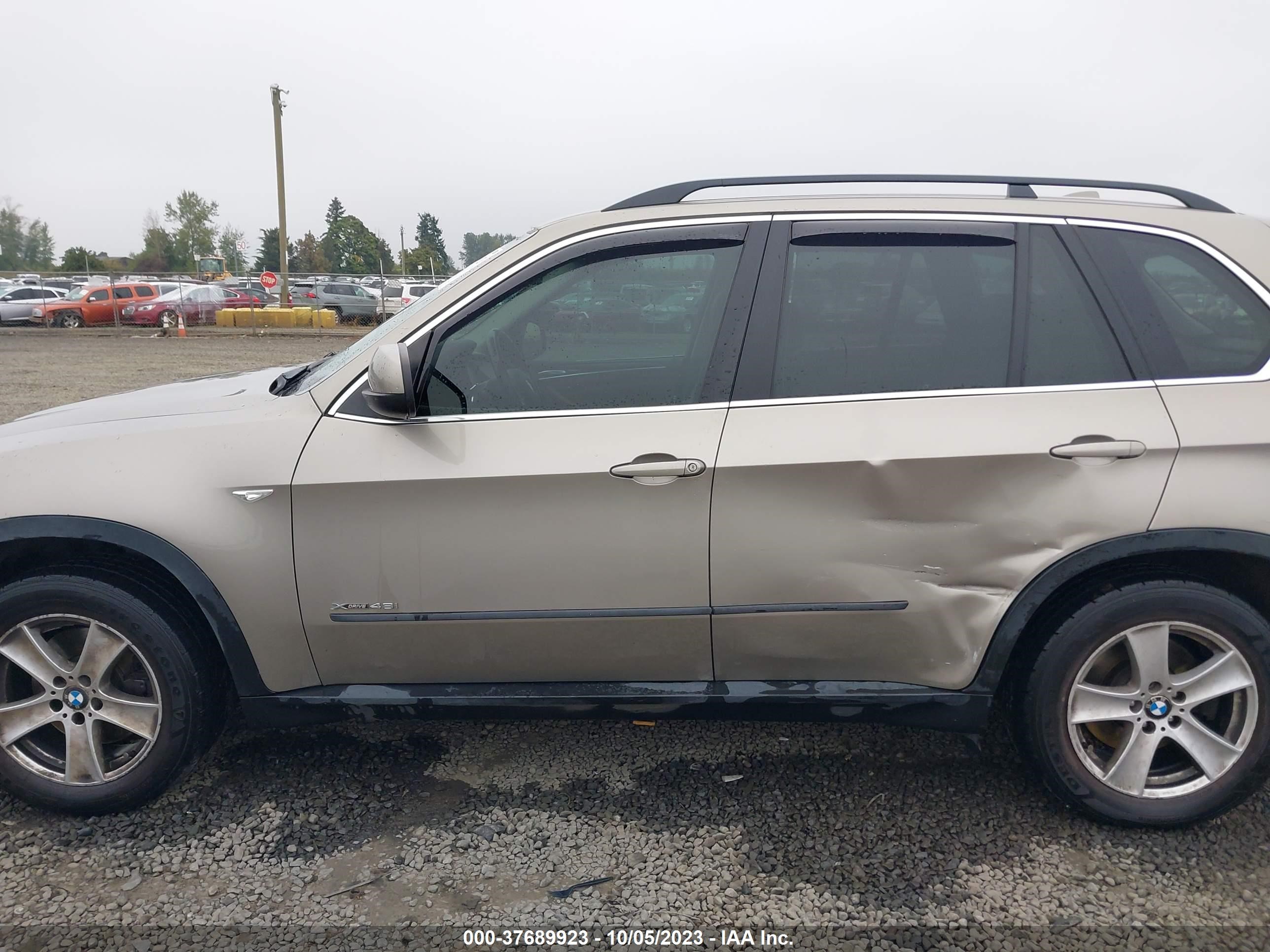 Photo 13 VIN: 5UXFE83589L171994 - BMW X5 