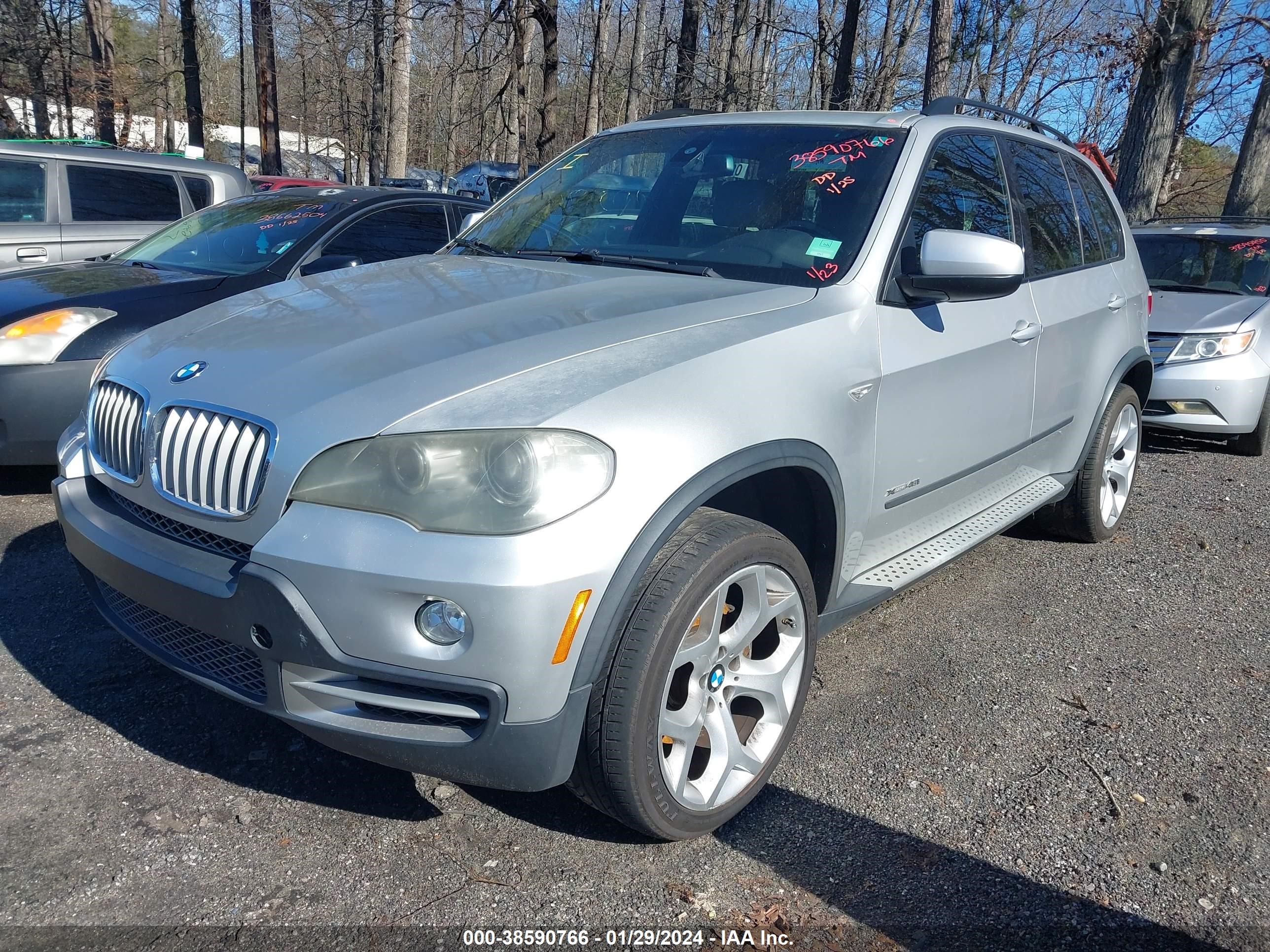 Photo 1 VIN: 5UXFE83599L168800 - BMW X5 