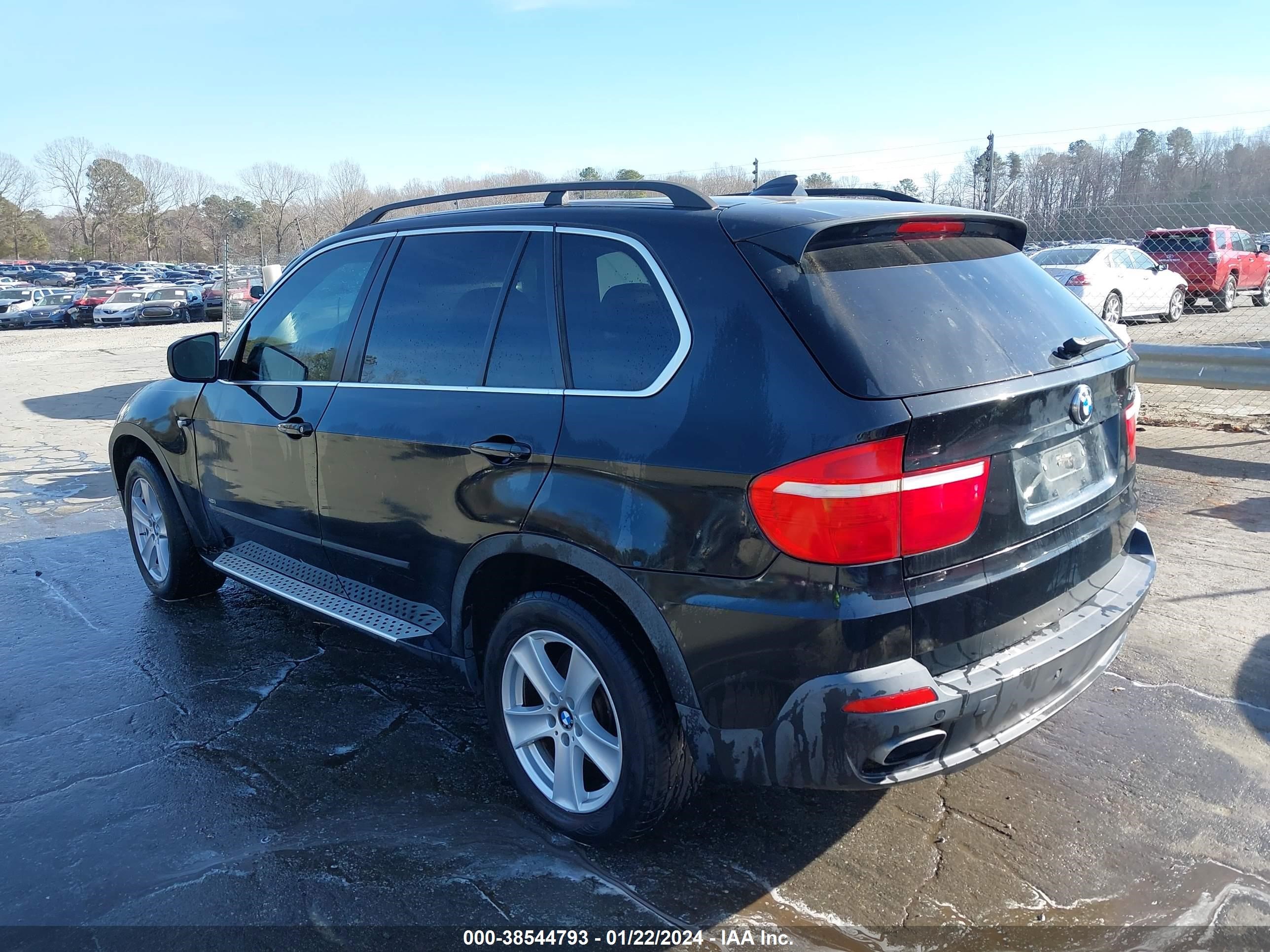 Photo 2 VIN: 5UXFE835X8L163121 - BMW X5 