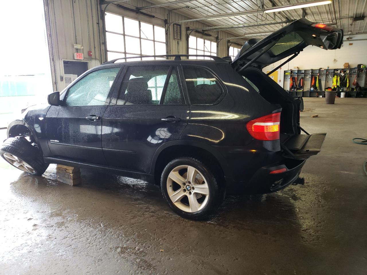 Photo 1 VIN: 5UXFF0C51ALT77239 - BMW X5 