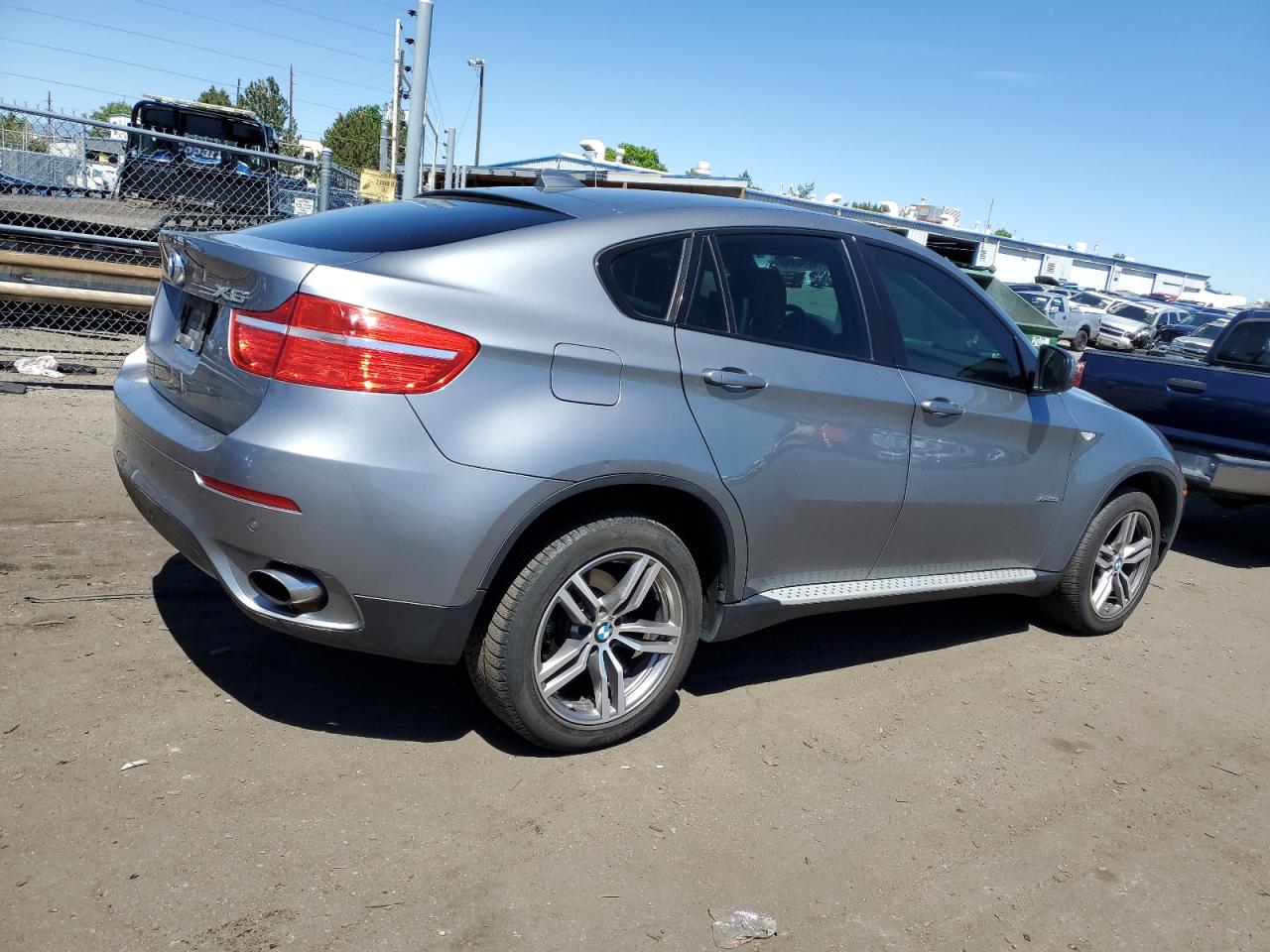 Photo 2 VIN: 5UXFG2C52CL778584 - BMW X6 