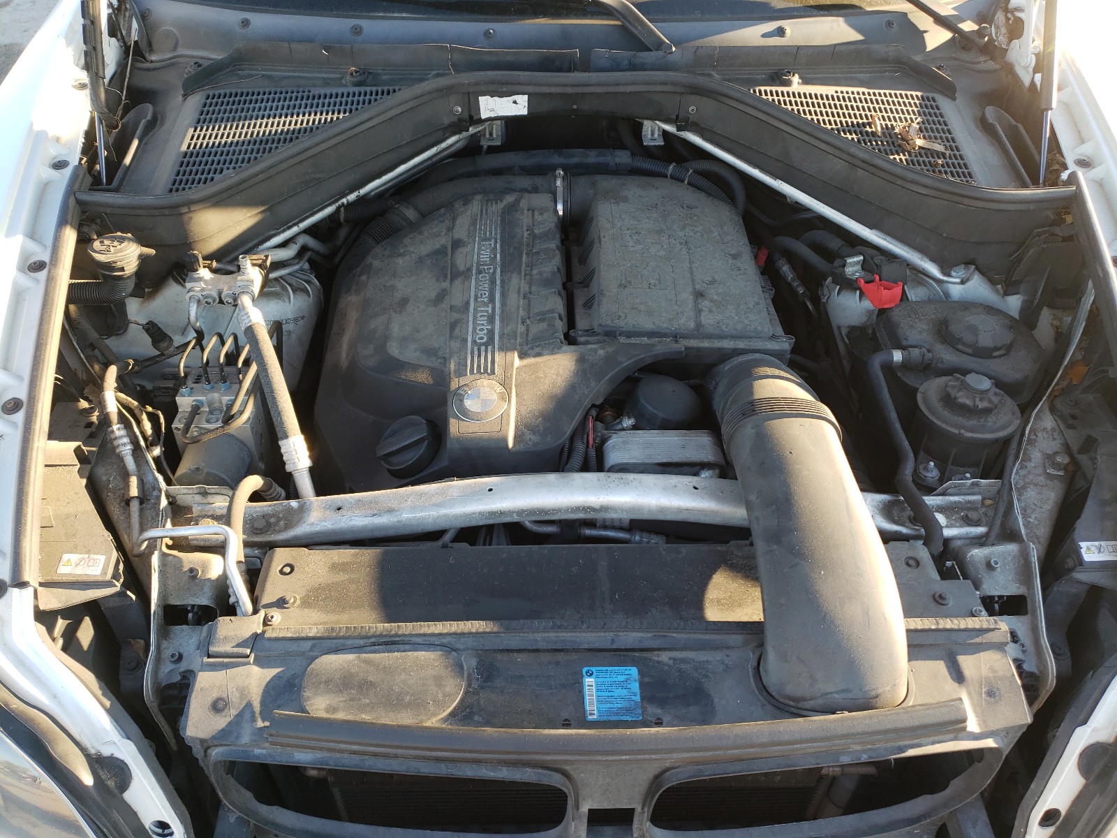 Photo 6 VIN: 5UXFG2C56BLX05992 - BMW X6 XDRIVE3 