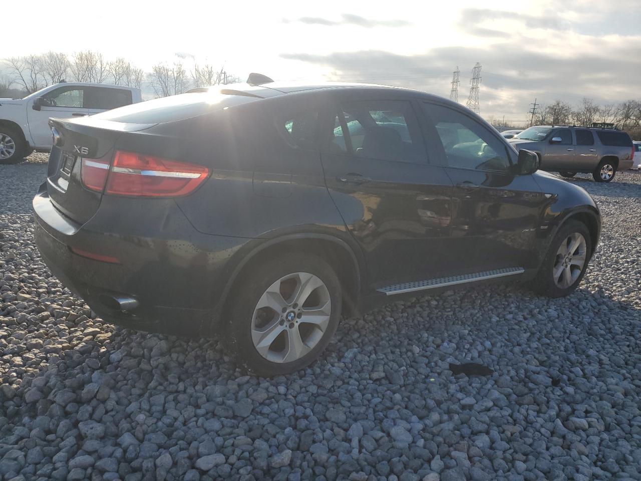 Photo 2 VIN: 5UXFG2C59DL788322 - BMW X6 