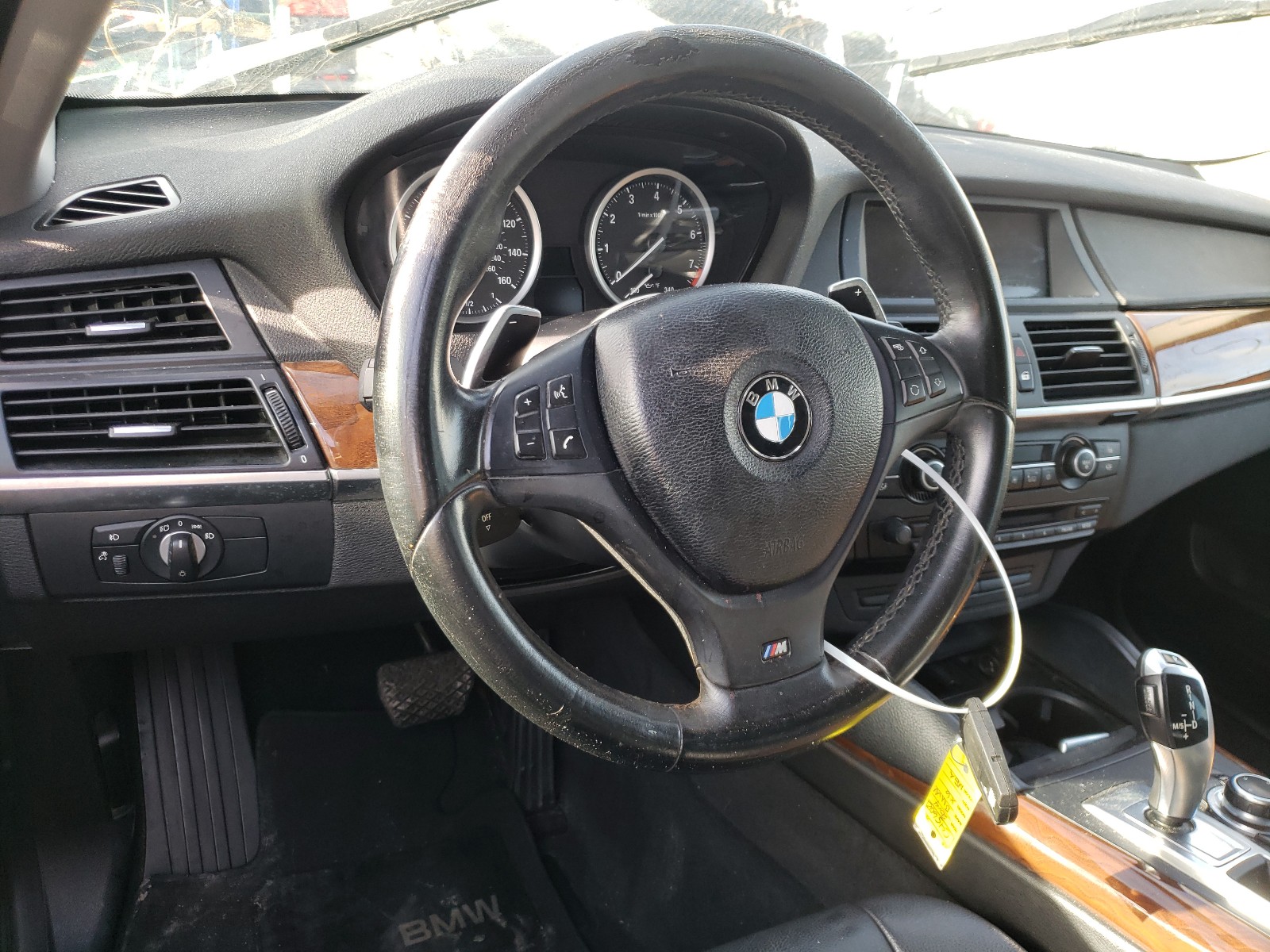 Photo 8 VIN: 5UXFG2C5XE0C45602 - BMW X6 