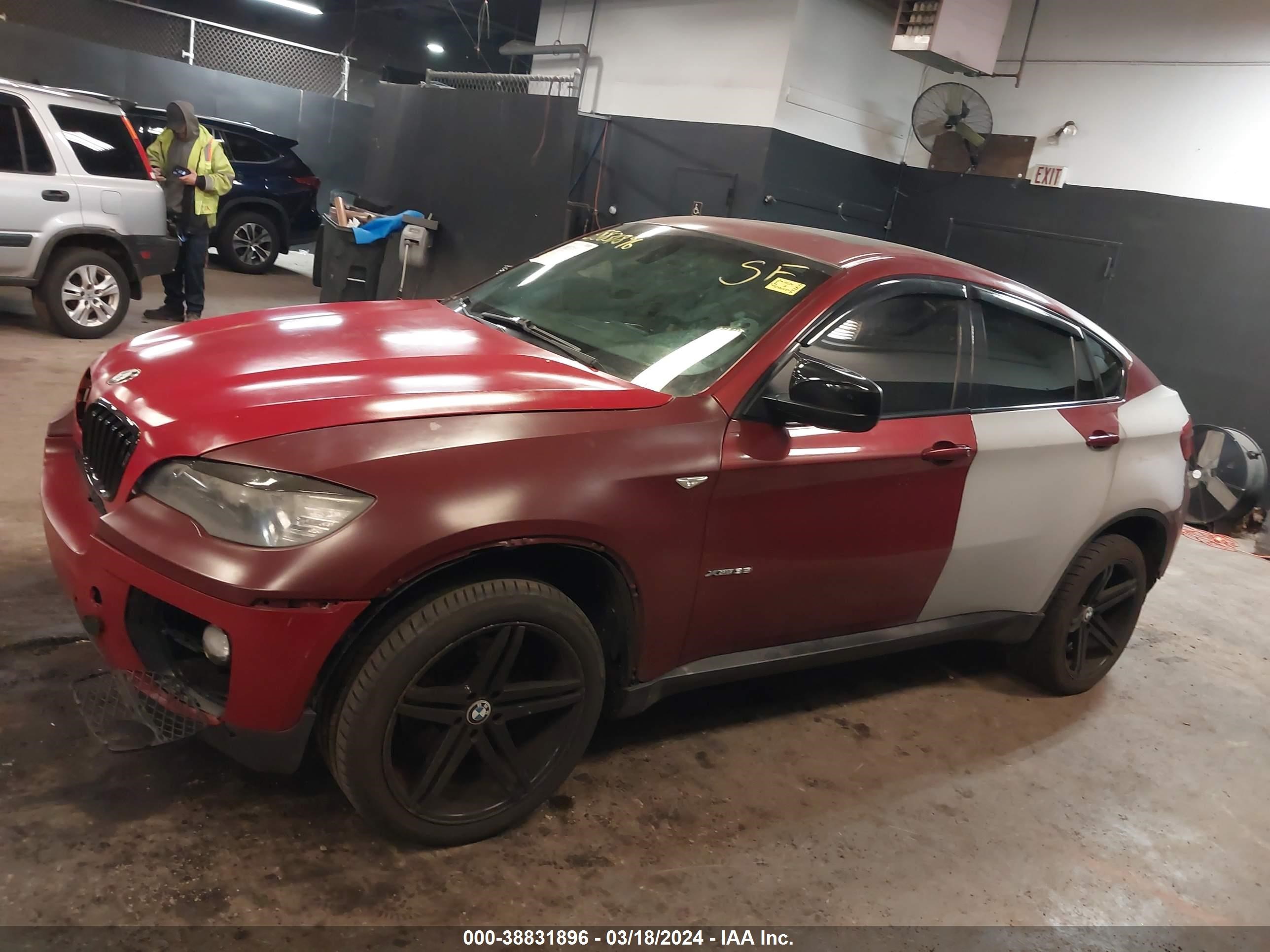 Photo 13 VIN: 5UXFG43579L225207 - BMW X6 