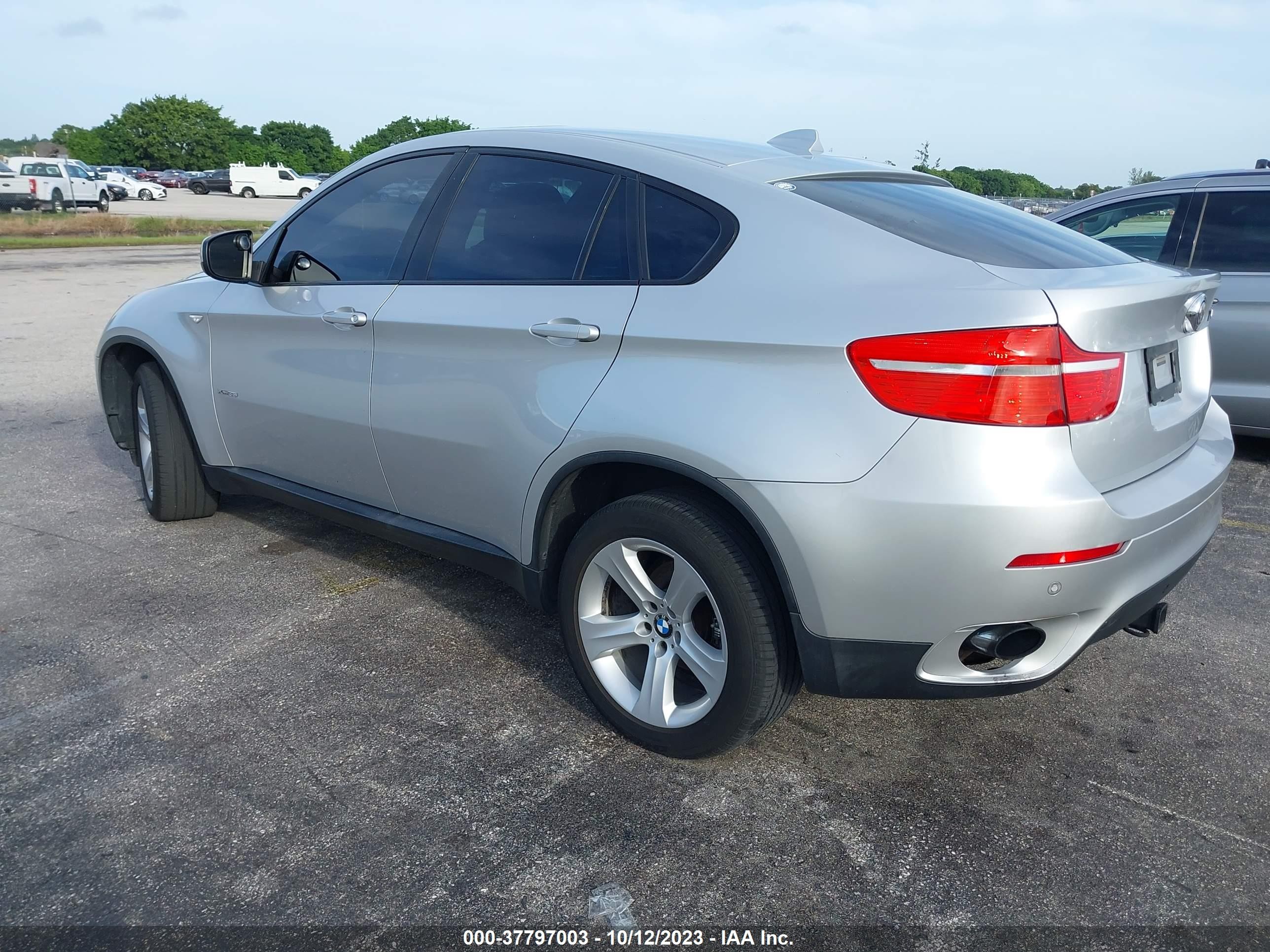 Photo 2 VIN: 5UXFG4C57AL225521 - BMW X6 