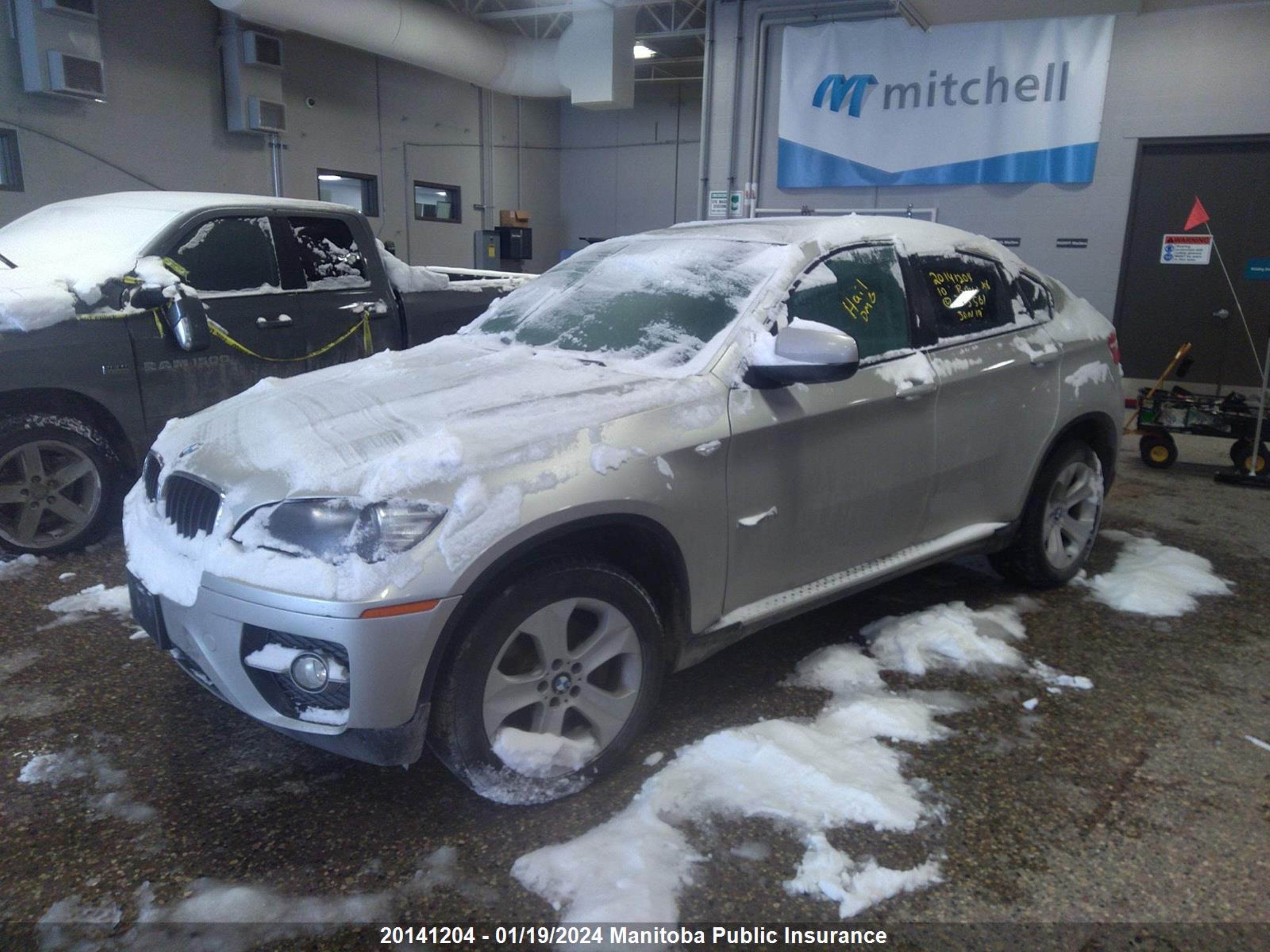 Photo 1 VIN: 5UXFG4C58AL225561 - BMW X6 