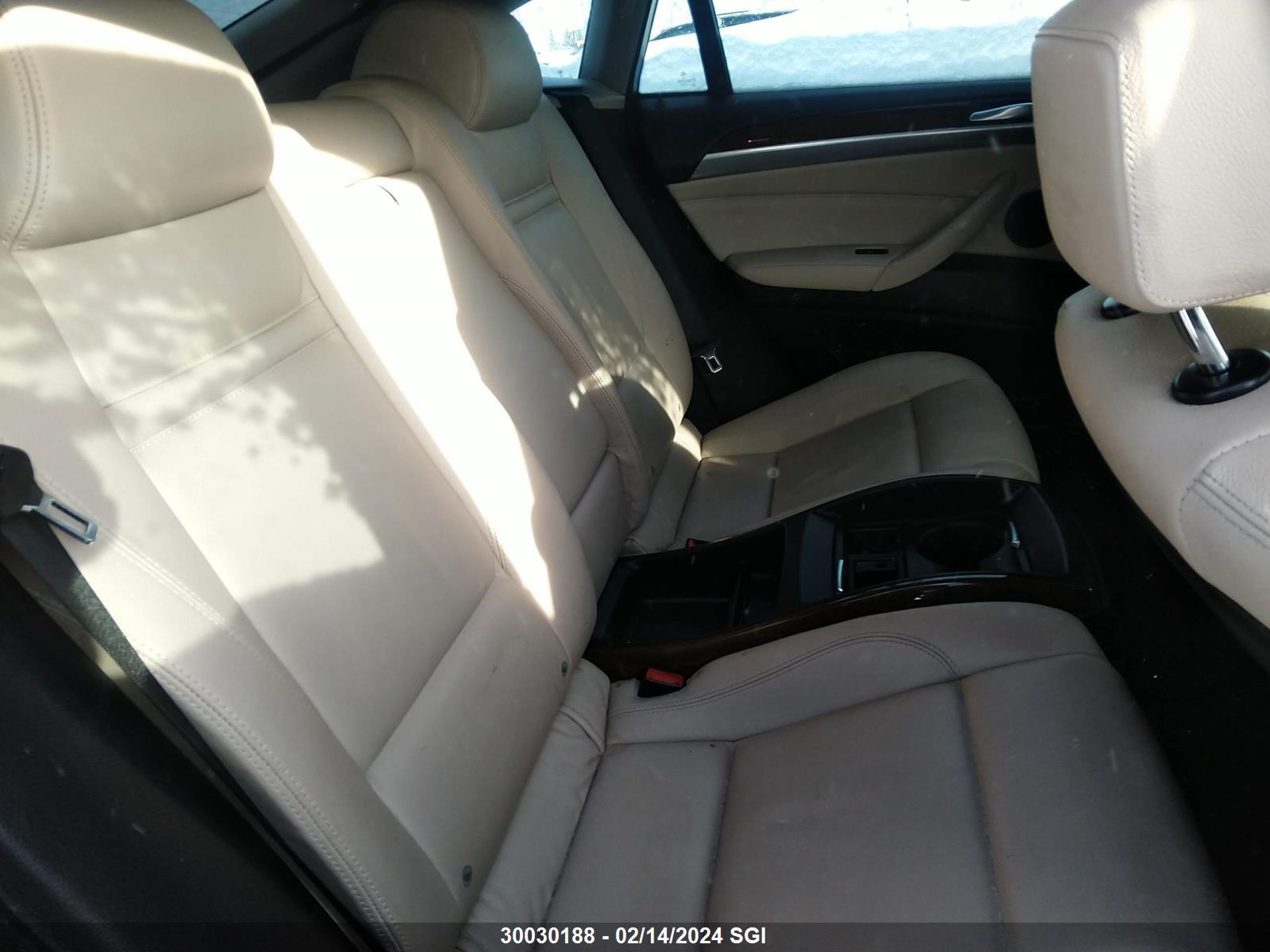 Photo 5 VIN: 5UXFG83559LZ93422 - BMW X6 