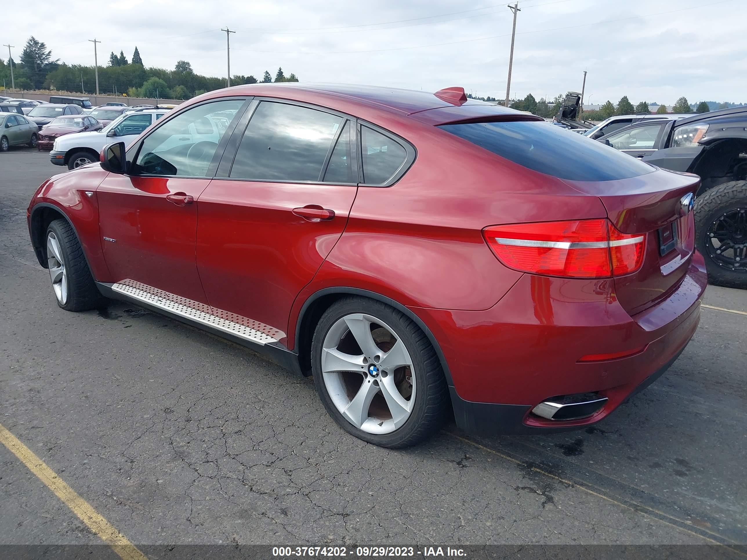 Photo 2 VIN: 5UXFG83569LZ92585 - BMW X6 