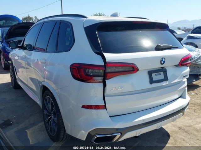 Photo 2 VIN: 5UXJU2C50KLN64615 - BMW X5 