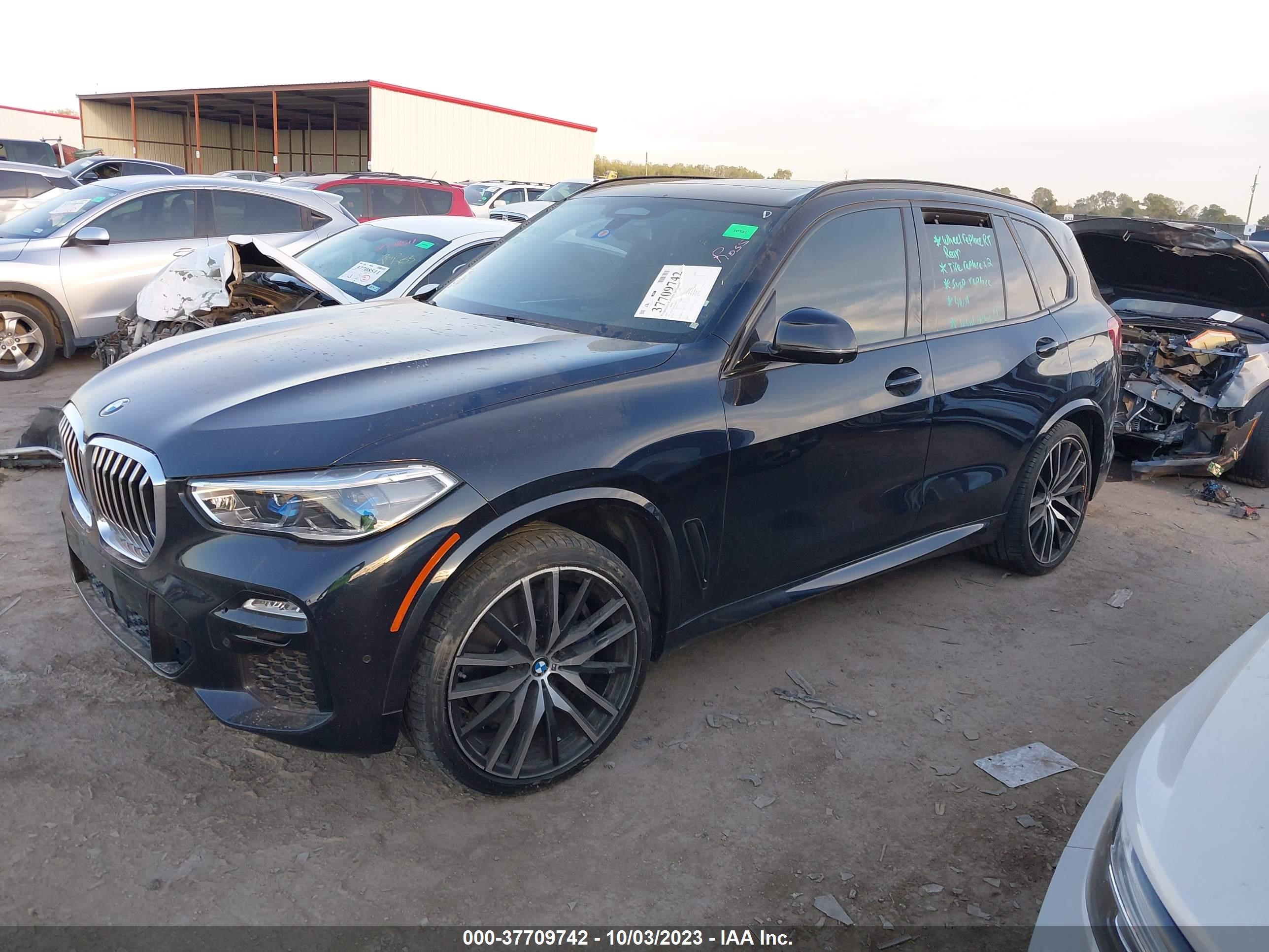 Photo 1 VIN: 5UXJU2C52KLN66642 - BMW X5 