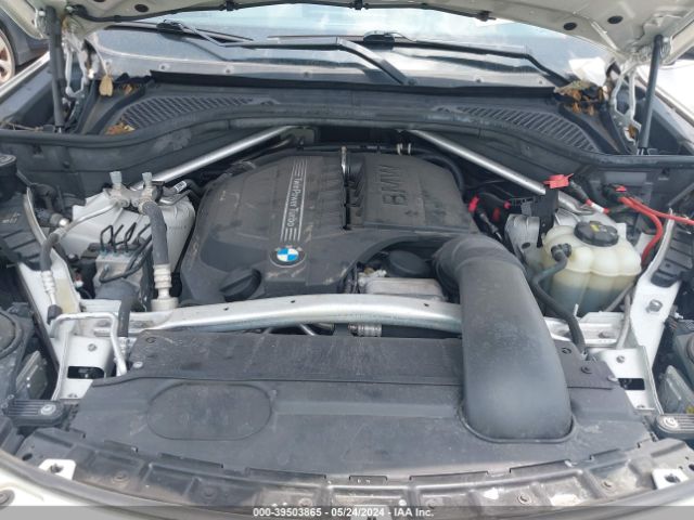 Photo 9 VIN: 5UXKR0C32H0V81497 - BMW X5 