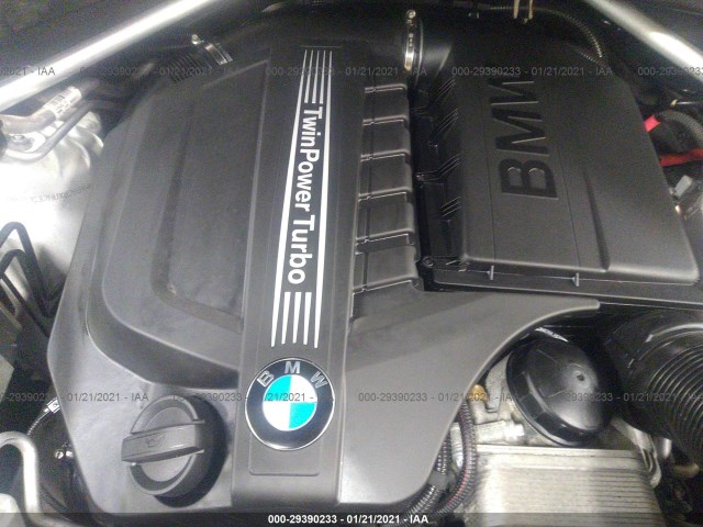 Photo 9 VIN: 5UXKR0C32H0X82669 - BMW X5 