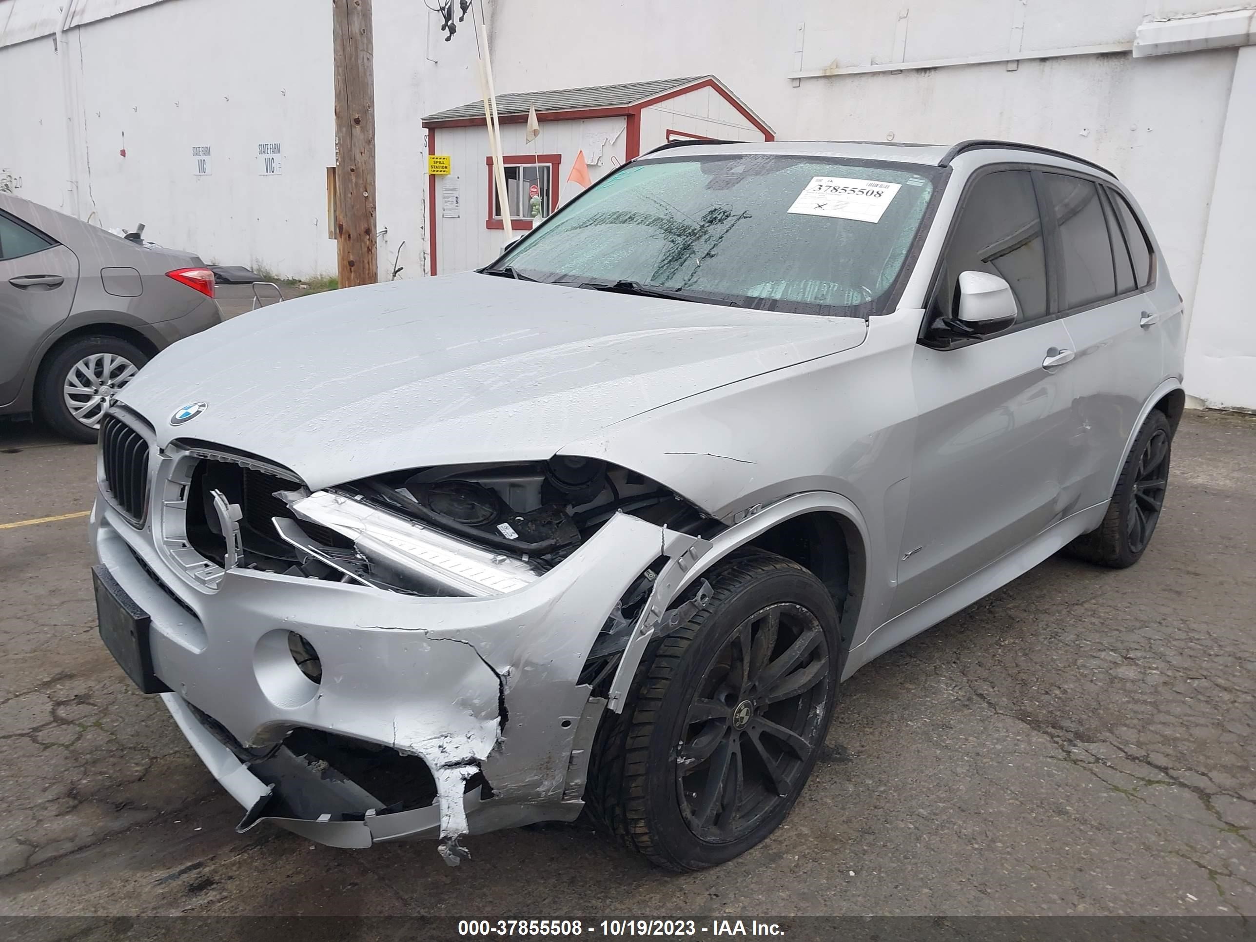 Photo 1 VIN: 5UXKR0C36H0V81518 - BMW X5 