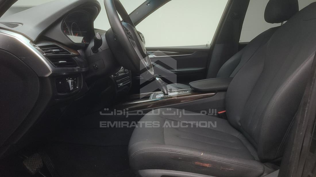 Photo 17 VIN: 5UXKR0C37H0V77168 - BMW X5 