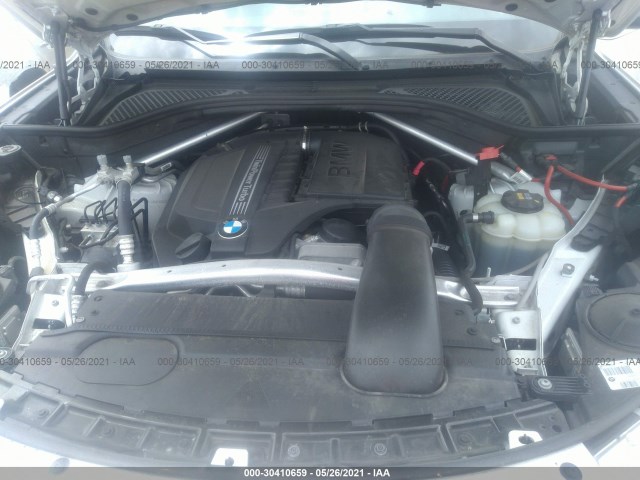 Photo 9 VIN: 5UXKR0C38H0X80361 - BMW X5 