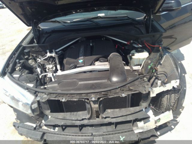 Photo 9 VIN: 5UXKR0C39H0X80384 - BMW X5 