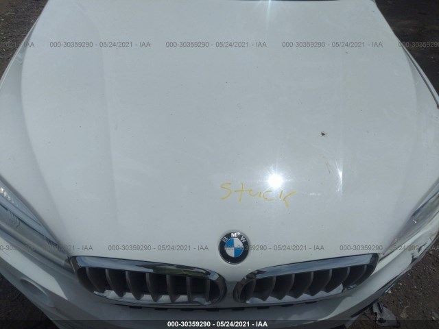 Photo 9 VIN: 5UXKR0C3XH0V71462 - BMW X5 