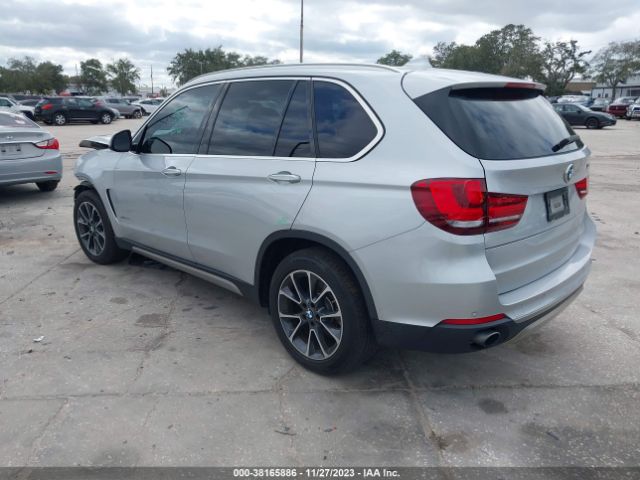 Photo 2 VIN: 5UXKR0C3XH0V71901 - BMW X5 