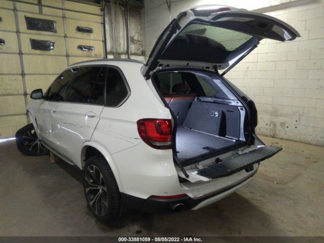 Photo 2 VIN: 5UXKR0C3XH0X77820 - BMW X5 