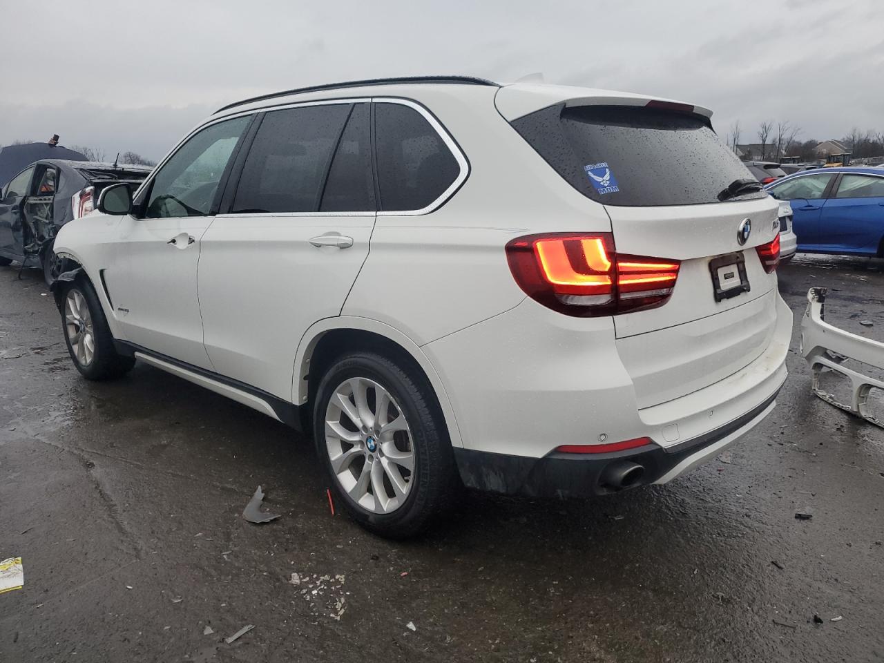 Photo 1 VIN: 5UXKR0C50F0K55311 - BMW X5 