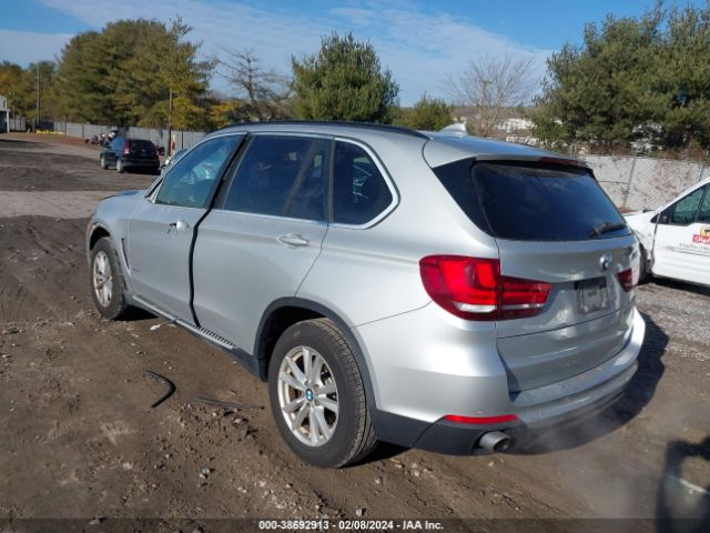 Photo 2 VIN: 5UXKR0C50F0K57205 - BMW X5 