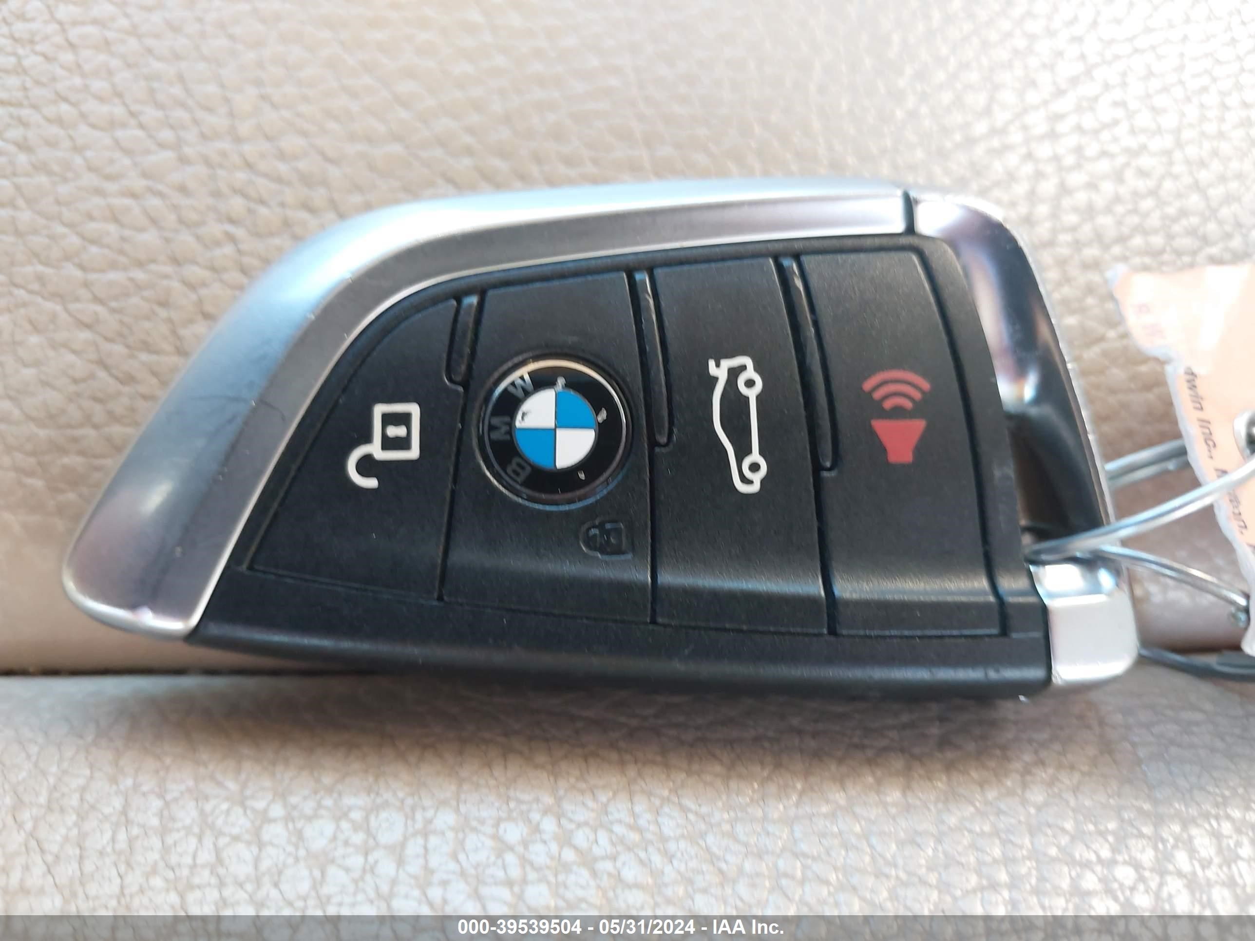 Photo 10 VIN: 5UXKR0C50F0K66793 - BMW X5 