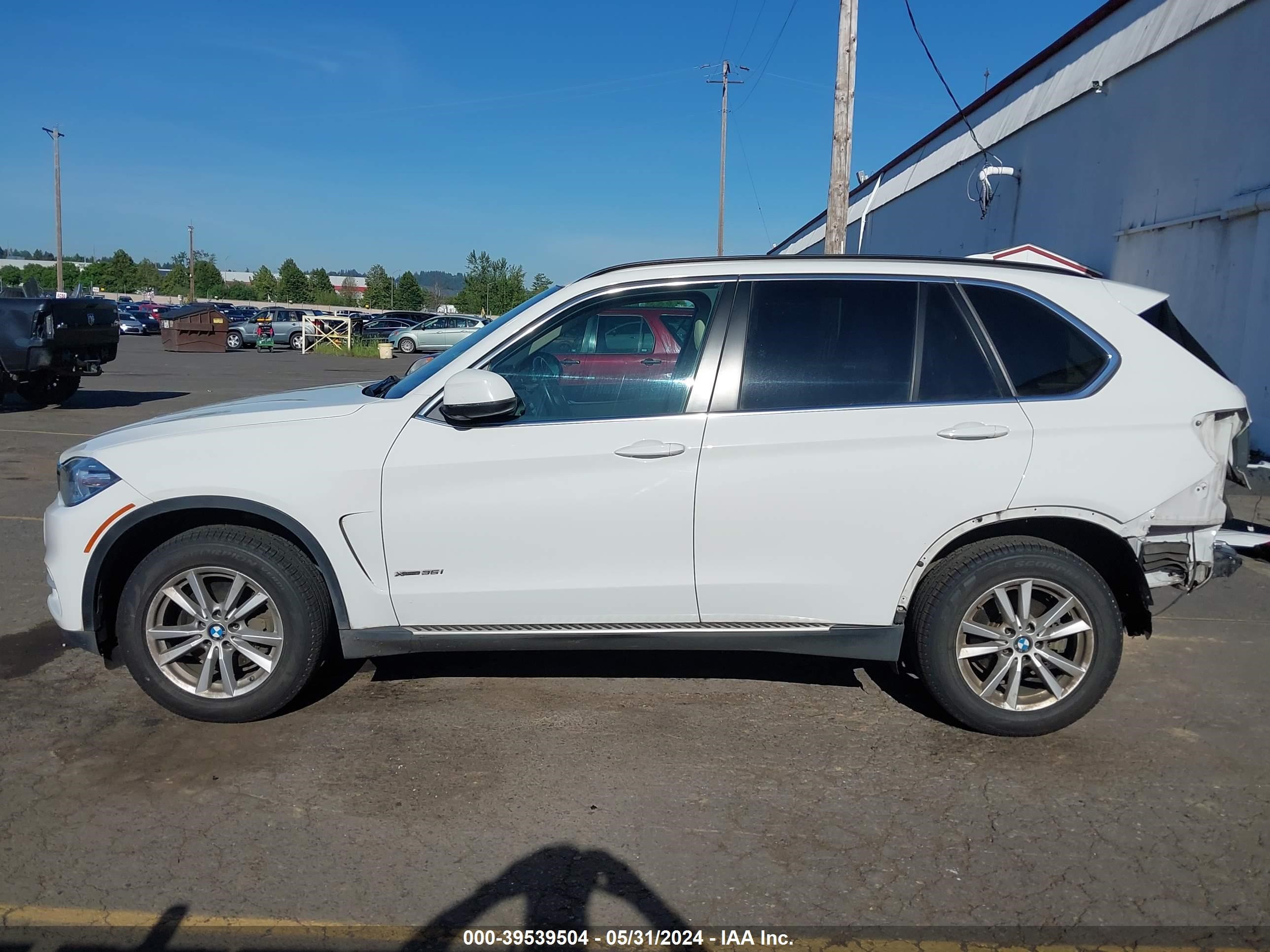 Photo 14 VIN: 5UXKR0C50F0K66793 - BMW X5 