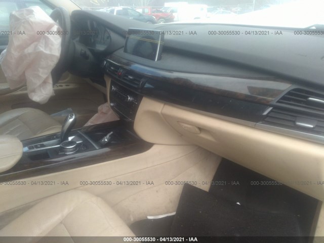 Photo 4 VIN: 5UXKR0C50F0P07015 - BMW X5 