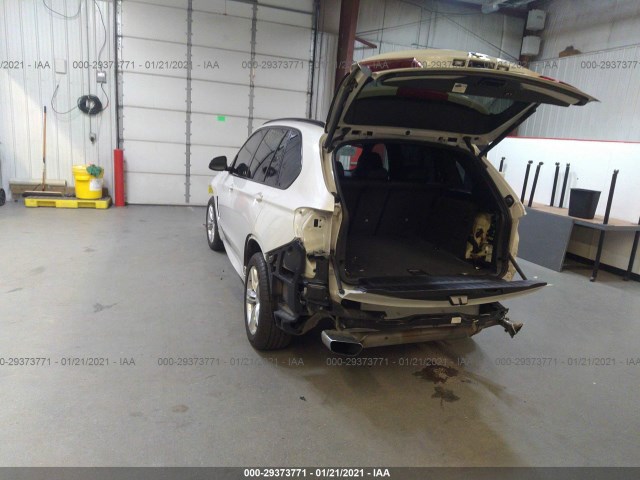 Photo 2 VIN: 5UXKR0C50F0P18662 - BMW X5 