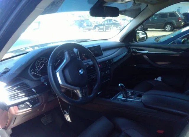 Photo 4 VIN: 5UXKR0C50G0P32160 - BMW X5 