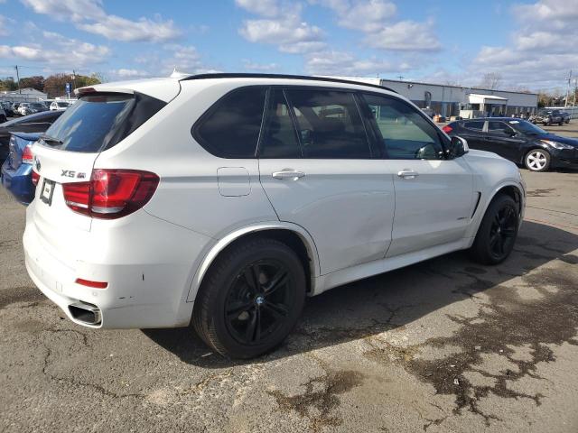 Photo 2 VIN: 5UXKR0C50G0U11798 - BMW X5 